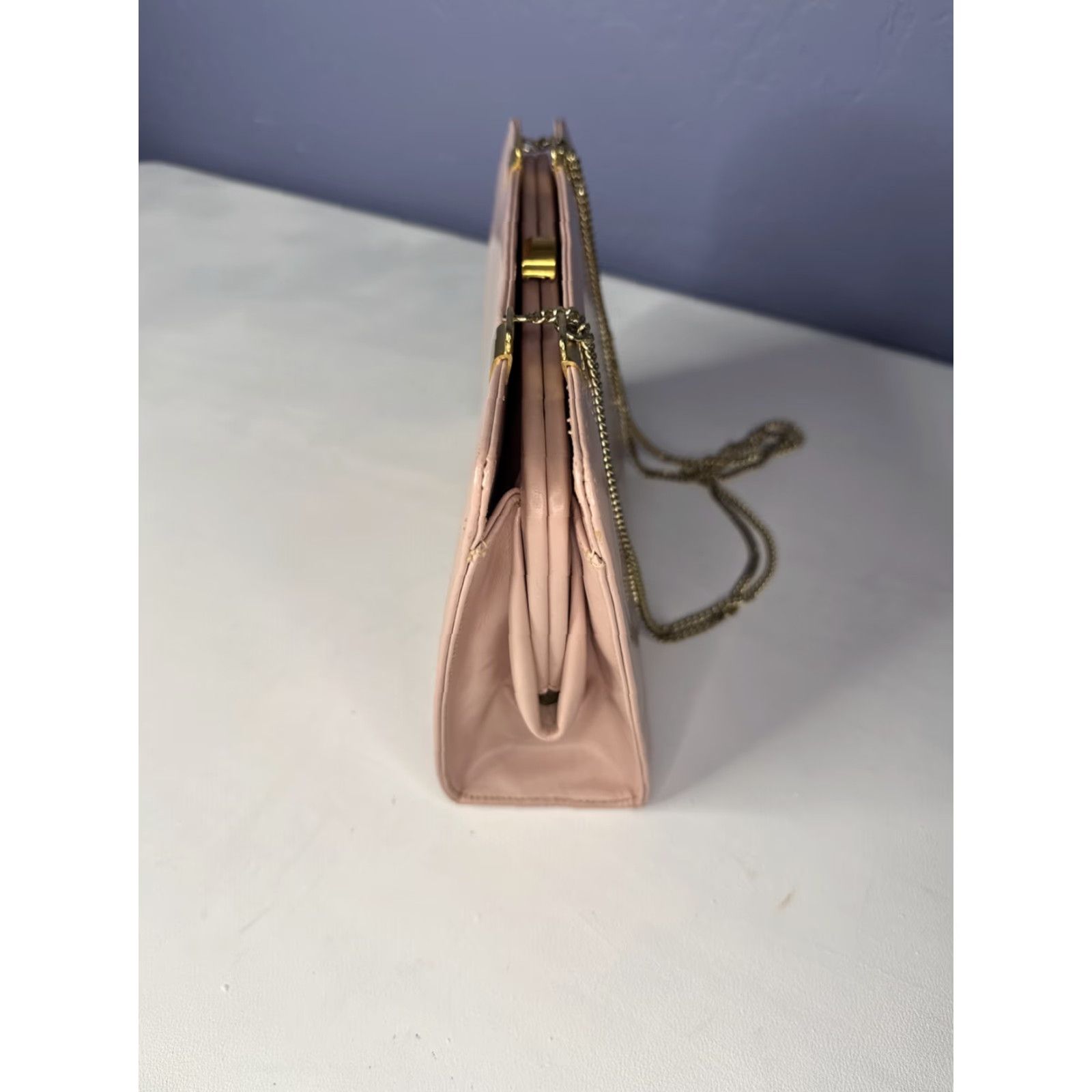 CO VINTAGE May Shoe Co Purse Bag Charleston WV Gold Chain Soft Pink Purse Pink Bag Womens Vintage Size ONE SIZE - 6 Thumbnail