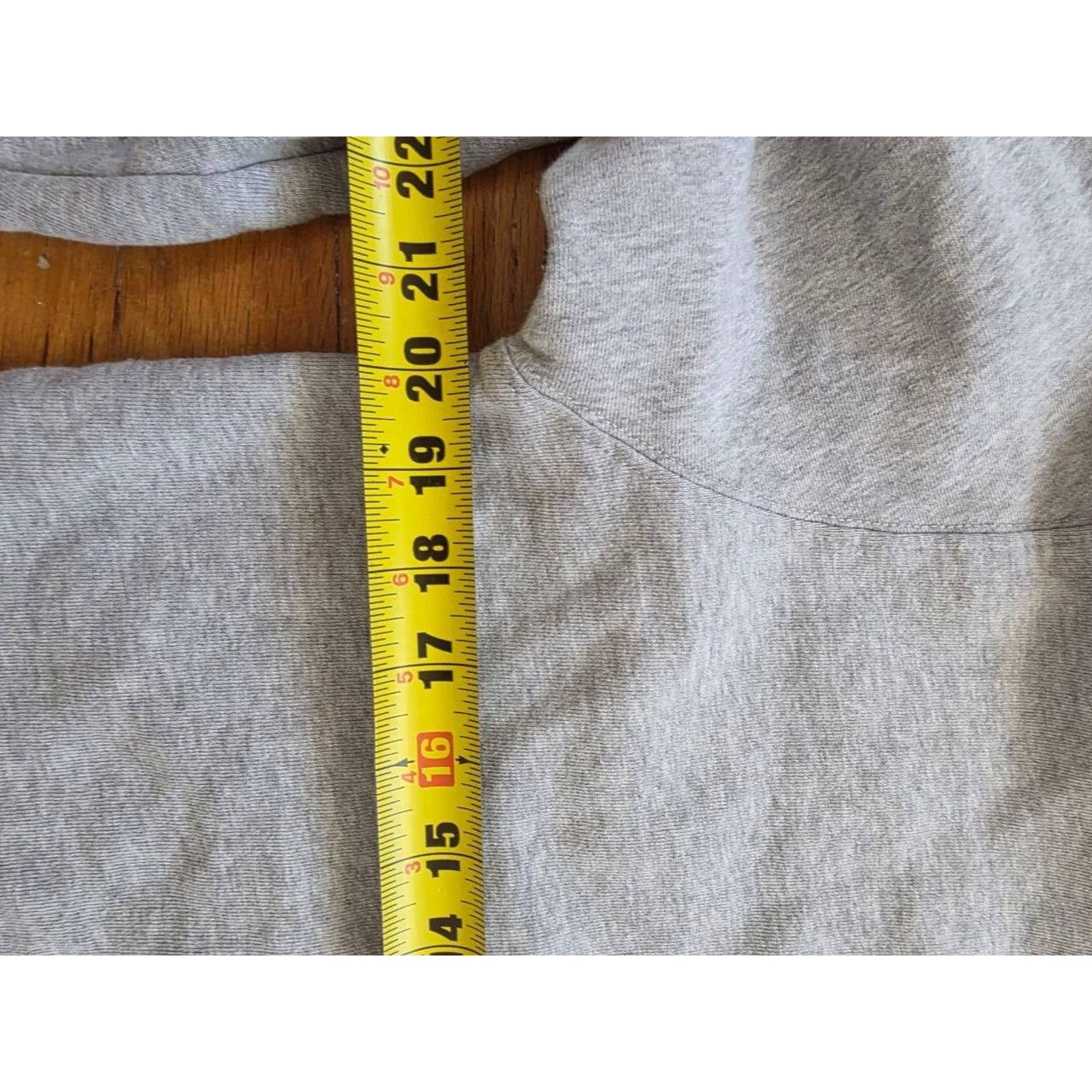 Brandy Melville Brandy Melville Thermal Y2K Pullover Sweatshirt S A001305 Size S / US 4 / IT 40 - 5 Thumbnail