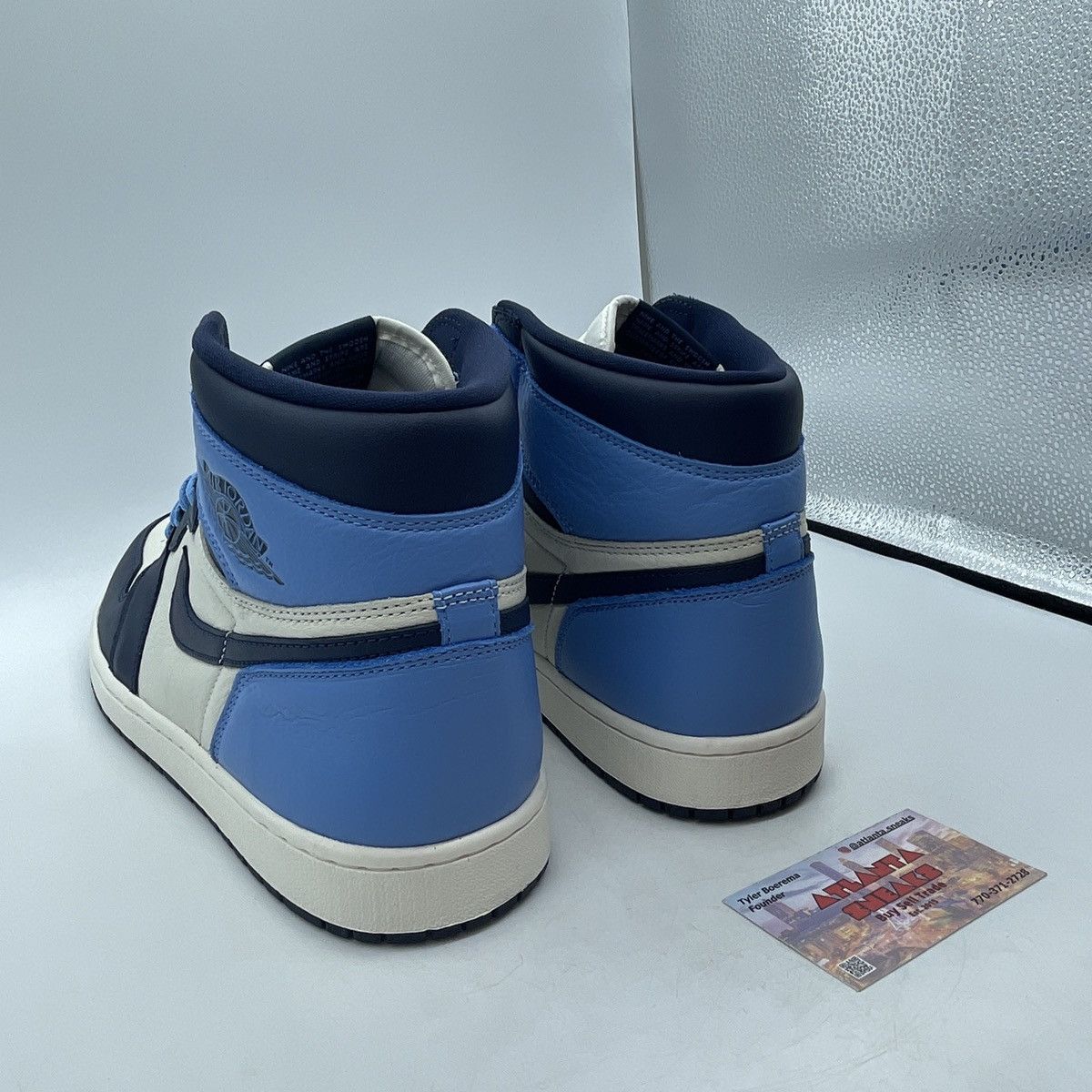 Jordan Brand Air Jordan 1 high obsidian Size US 13 / EU 46 - 4 Thumbnail