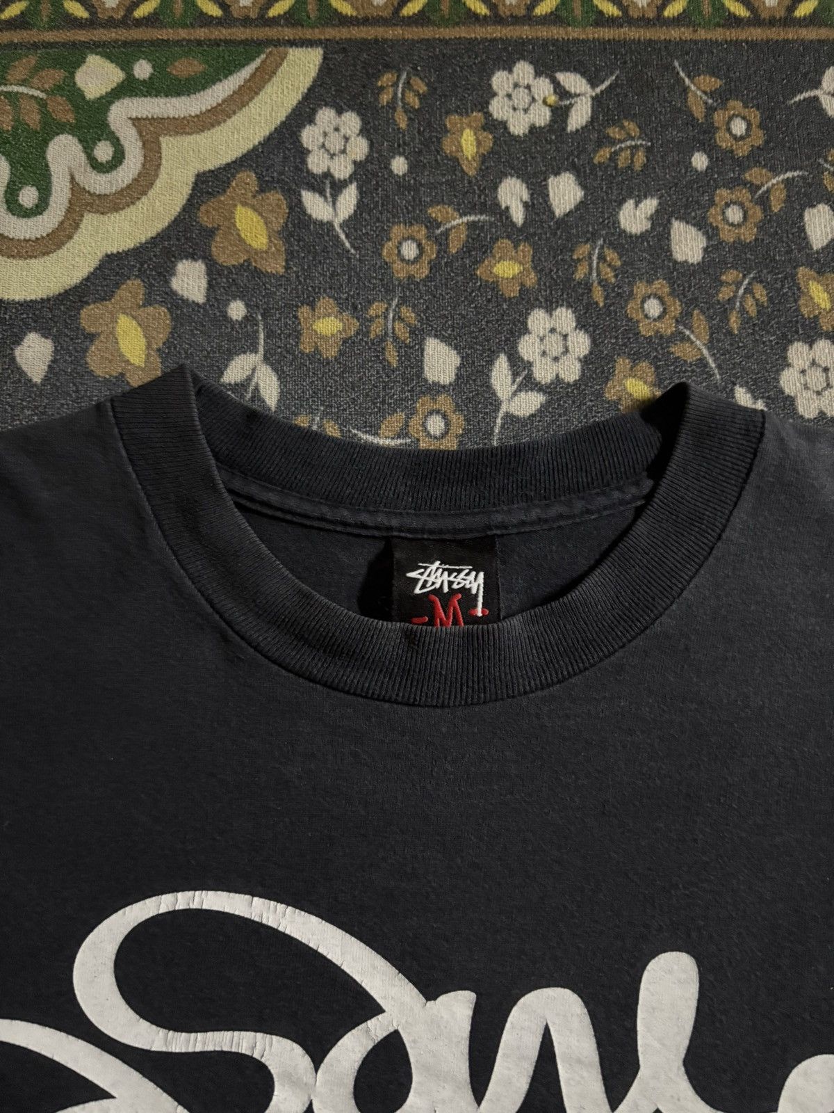 Stussy 🔥🔥Vintage Y2k Sussy Spell Out Tee Size US M / EU 48-50 / 2 - 8 Thumbnail