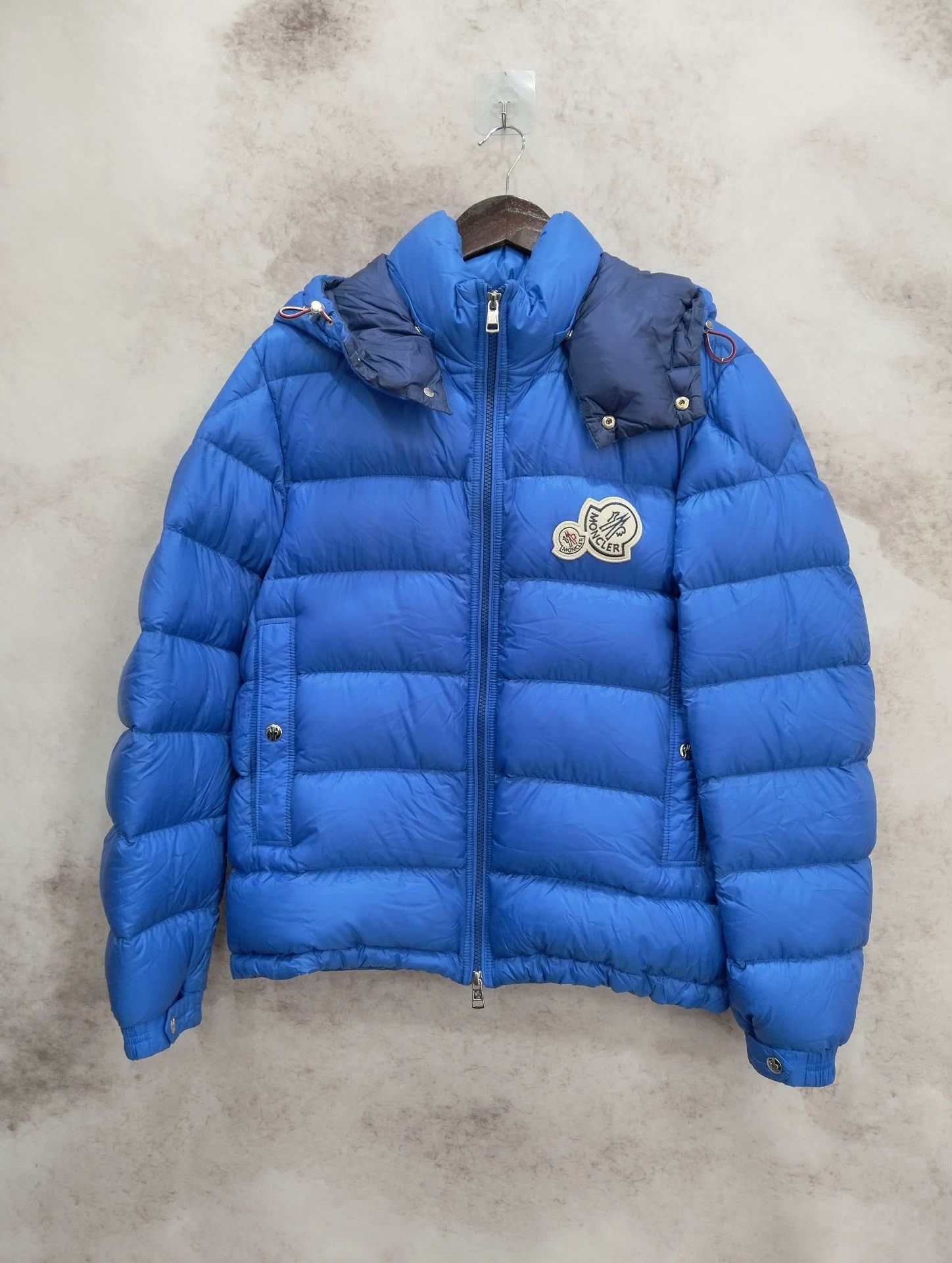 Moncler Moncler Down Heavy Coat L Men Size US L / EU 52-54 / 3 - 1 Thumbnail