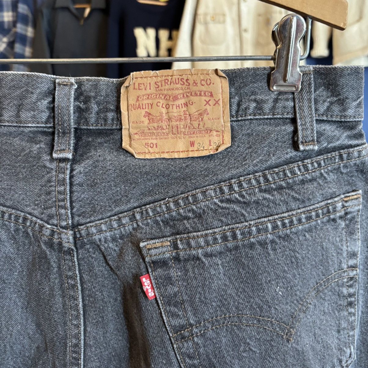 Levi's × Vintage Vintage 1990s Levi’s 501xx Black Faded Denim Pants USA Made Size US 34 / EU 50 - 3 Thumbnail