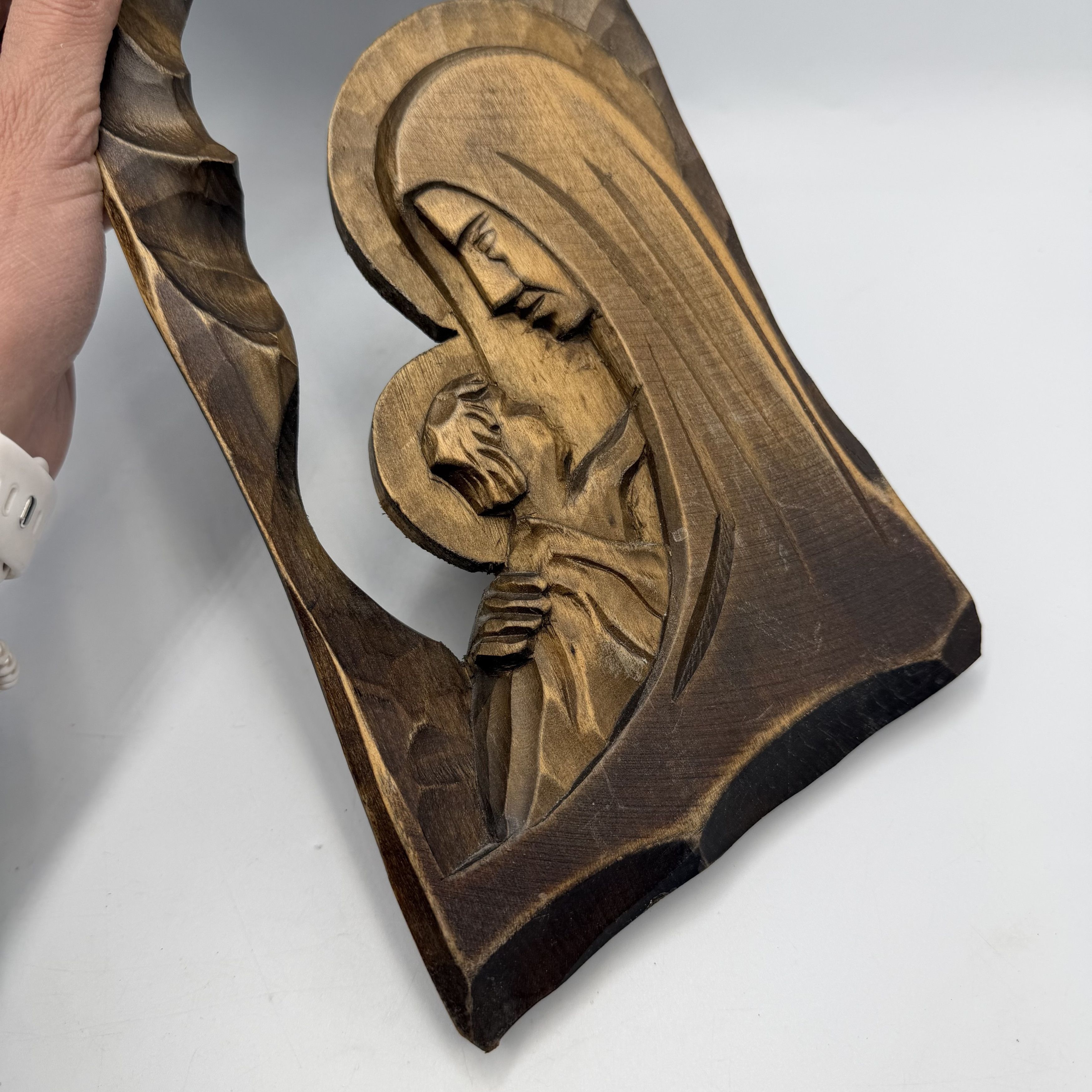 Vintage Vintage Hand Carved Madonna and Child Wall Panel Wooden Size ONE SIZE - 2 Thumbnail