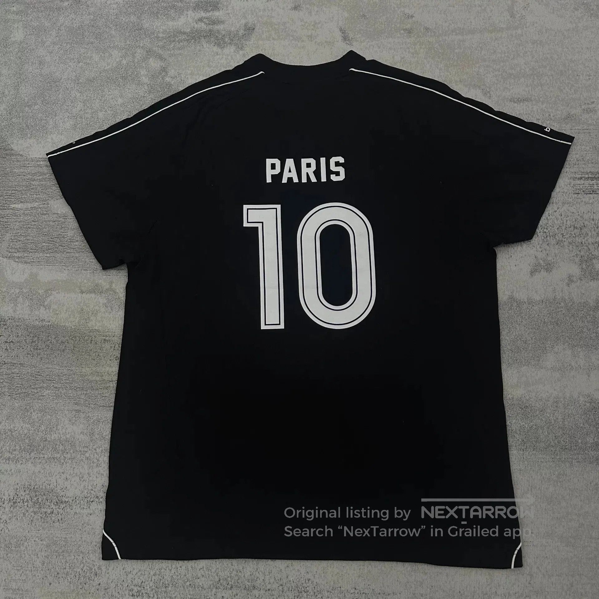 Balenciaga black paris football short sleeve shirt. Size US S / EU 44-46 / 1 - 2 Thumbnail