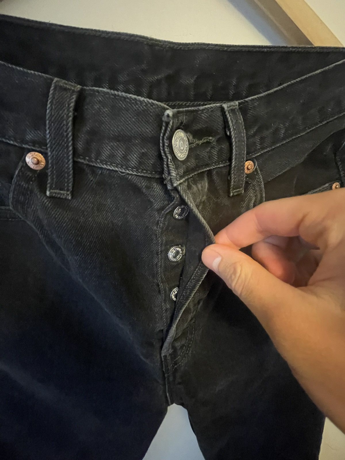 Levi's Levi’s 501 ’81 Premium Faded Black Denim Size US 30 / EU 46 - 4 Thumbnail