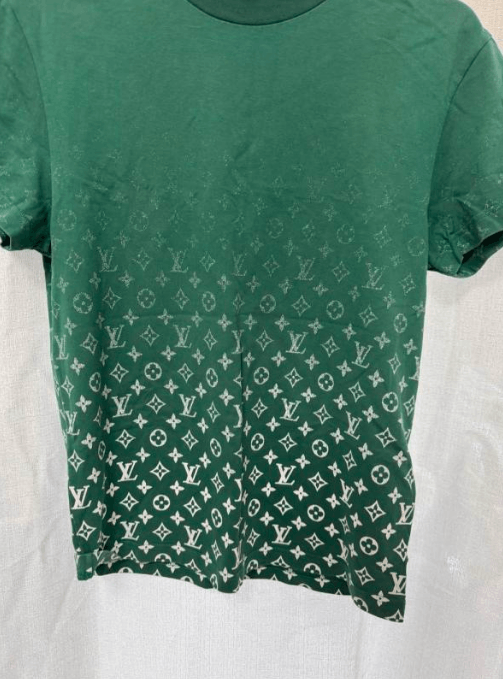 Louis Vuitton Louis Vuitton Short-sleeve T-shirt Size US XS / EU 42 / 0 - 2 Thumbnail