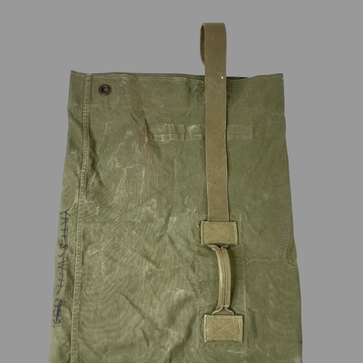 Vintage Vintage 1950s Usn stenciled military canvas duffle bag Size ONE SIZE - 4 Thumbnail