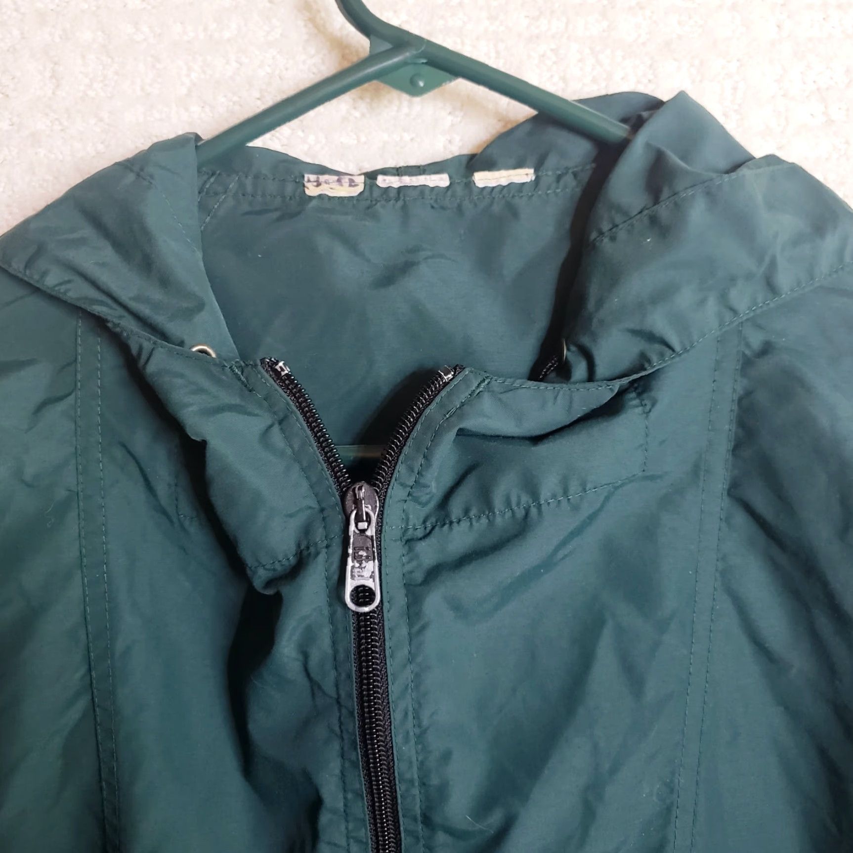 Vintage L.L. Bean Anorak Windbreaker Rain Coat Jacket Women's L Green Lightweight Packable USA 90s Outdoor Zip Logo Windbreaker Mens Womens Girls Boys Size L / US 10 / IT 46 - 7 Thumbnail