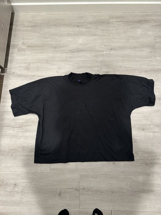 Balenciaga Yeezy Gap Engineered by Balenciaga Dove 3/4 Sleeve Tee