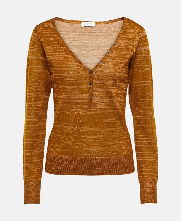 Knitted jumper