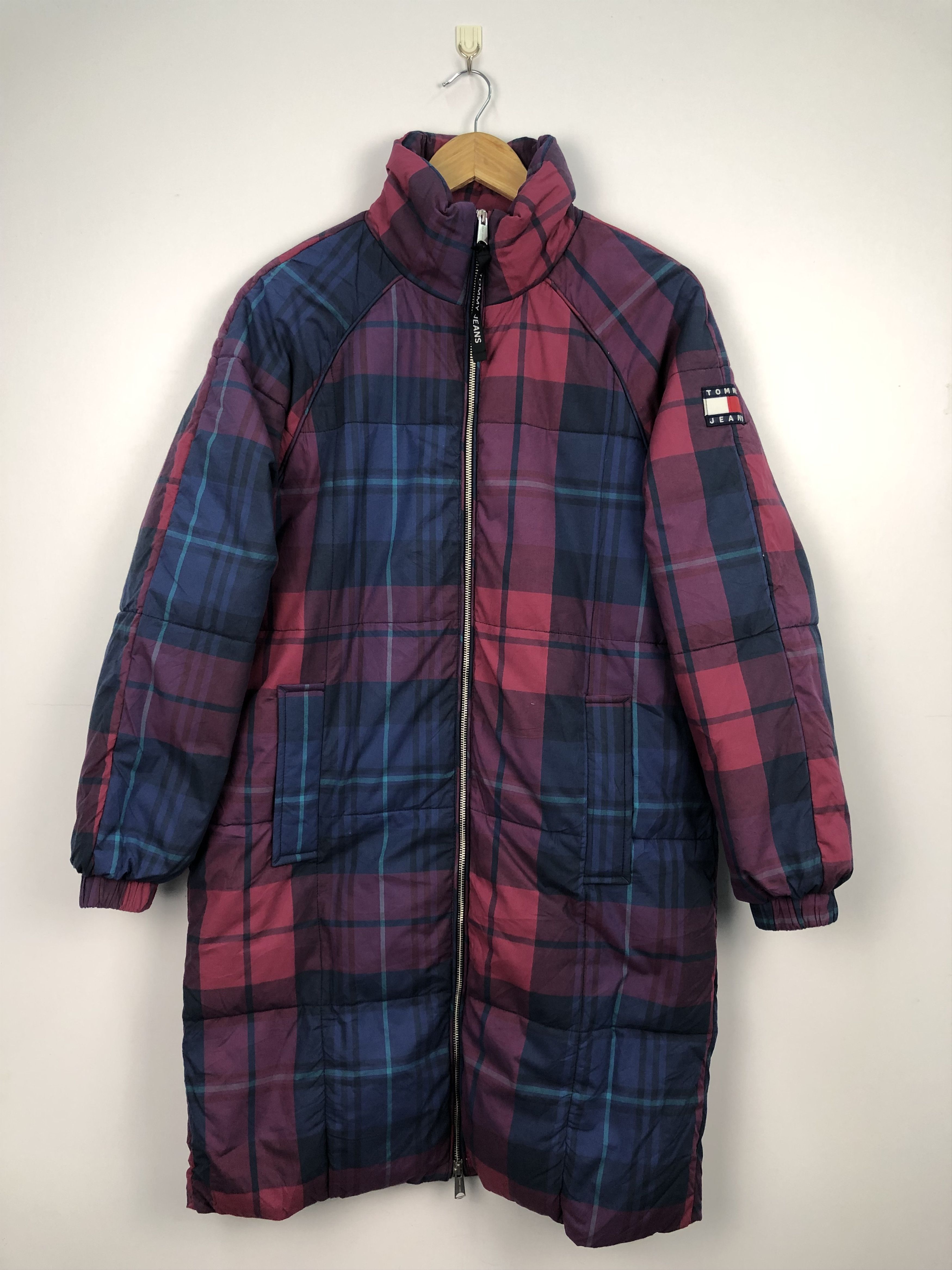 Tommy Hilfiger Vintage Tommy Jeans Puffer Down Jacket Multicolour J0107 Size US S / EU 44-46 / 1 - 1 Thumbnail