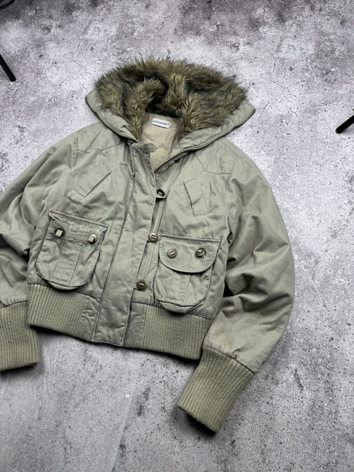 Japanese Brand Vintage Japanese G.O.A Style Fur Bomber Jacket Y2K Size US S / EU 44-46 / 1 - 4 Thumbnail
