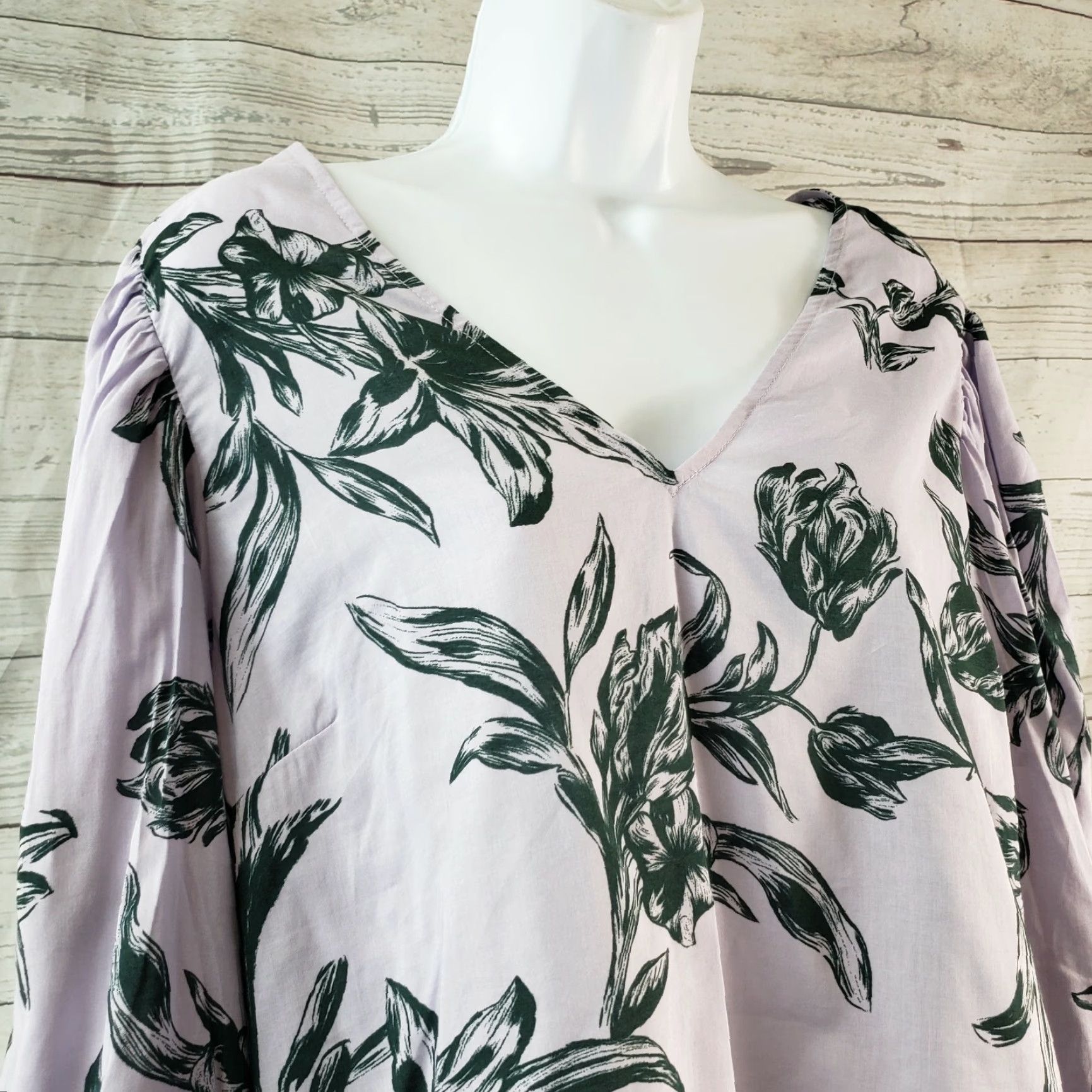 Vintage A New Day Womens Blouse Shirt XL Purple Floral Long Sleeve V-Neck Cotton Blend Size XL / US 12-14 / IT 48-50 - 2 Thumbnail