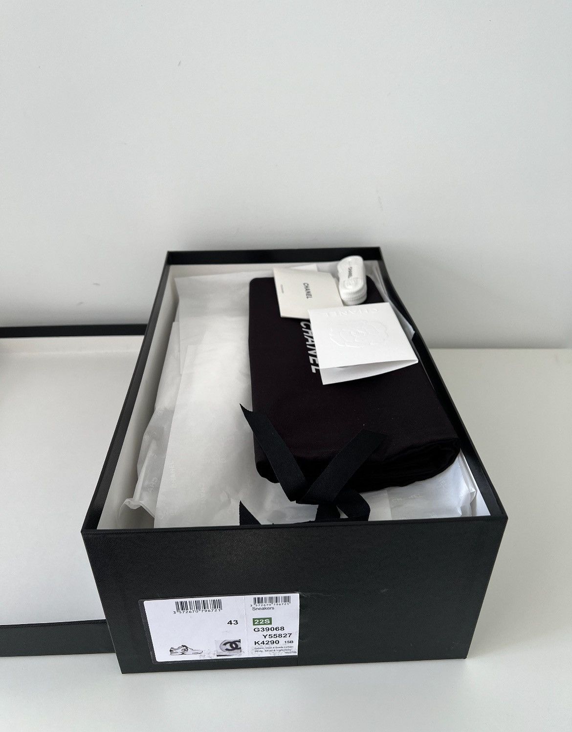 Chanel Chanel Low Top Men Trainer Size US 10 / EU 43 - 10 Thumbnail