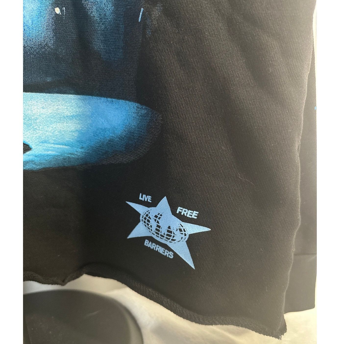 Michael Jackson Michael Jackson Barriers Worldwide Graphic Hoodie Medium Size US M / EU 48-50 / 2 - 4 Thumbnail