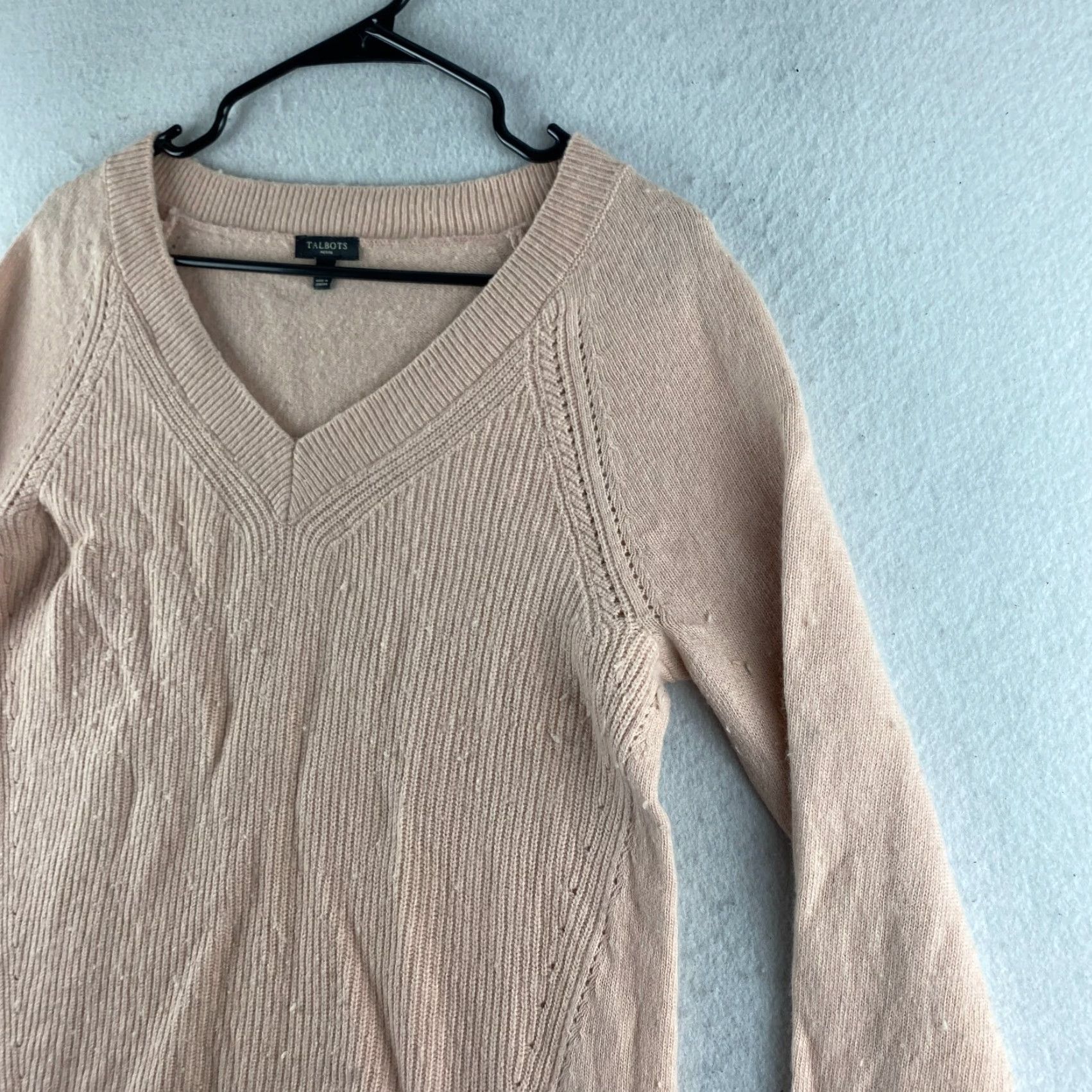 Talbots Talbots Sweater Womens Medium Petite MP Pink Cashmere Wool Blend Pullover V-Neck Size M / US 6-8 / IT 42-44 - 7 Thumbnail