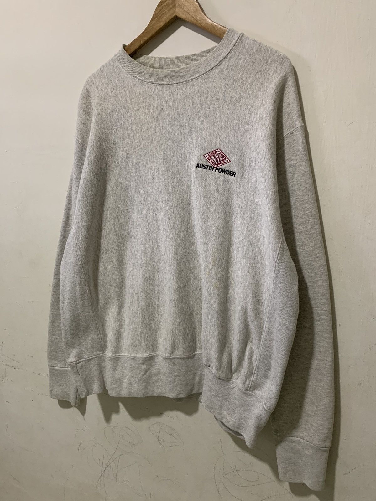 Vintage Vintage Austin Powder Sweatshirt Large Size US L / EU 52-54 / 3 - 3 Thumbnail