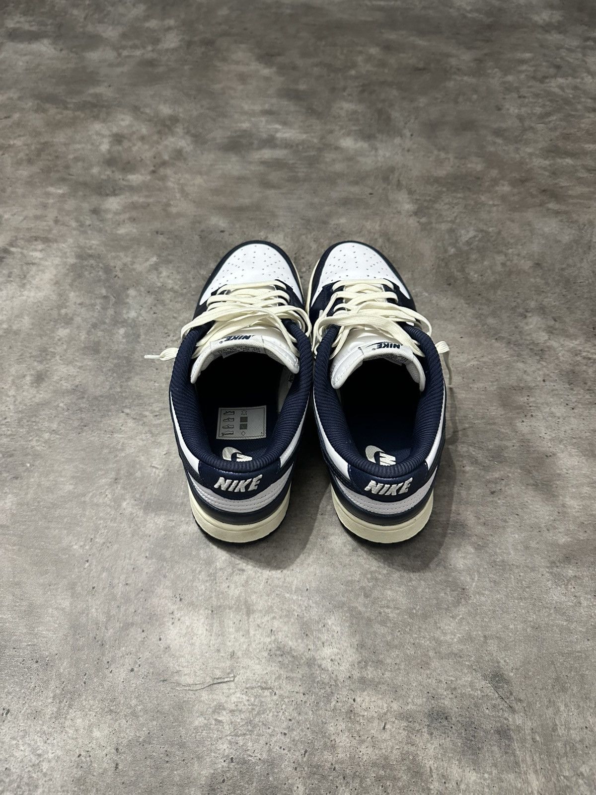 Nike Nike dunk navy blue Size US 9.5 / EU 42-43 - 8 Thumbnail