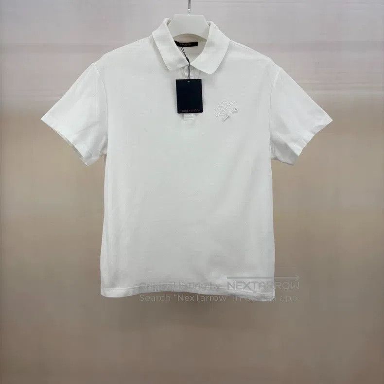 Louis Vuitton Louis Vuitton White pin POLO shirt Size US S / EU 44-46 / 1 - 1 Thumbnail