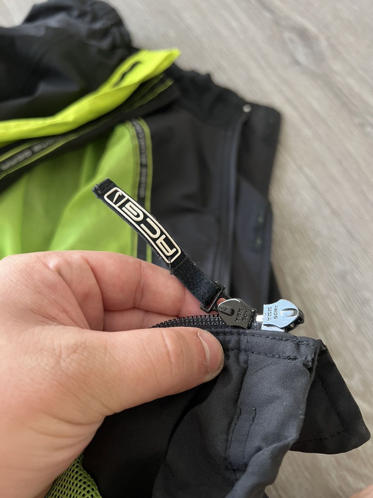 Nike ACG Vintage Nike ACG Jacket Size US L / EU 52-54 / 3 - 19 Thumbnail