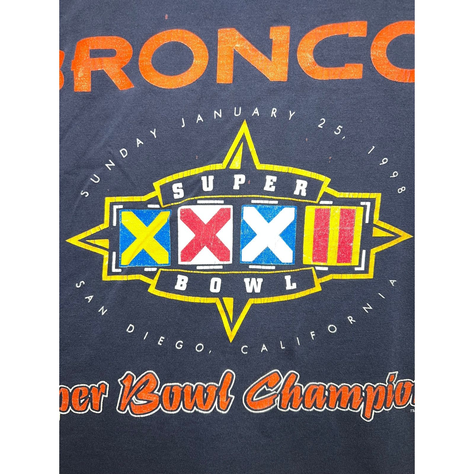 Vintage Vintage Denver Broncos Super Bowl Shirt Champions 32 VTG XL Size US XL / EU 56 / 4 - 3 Thumbnail