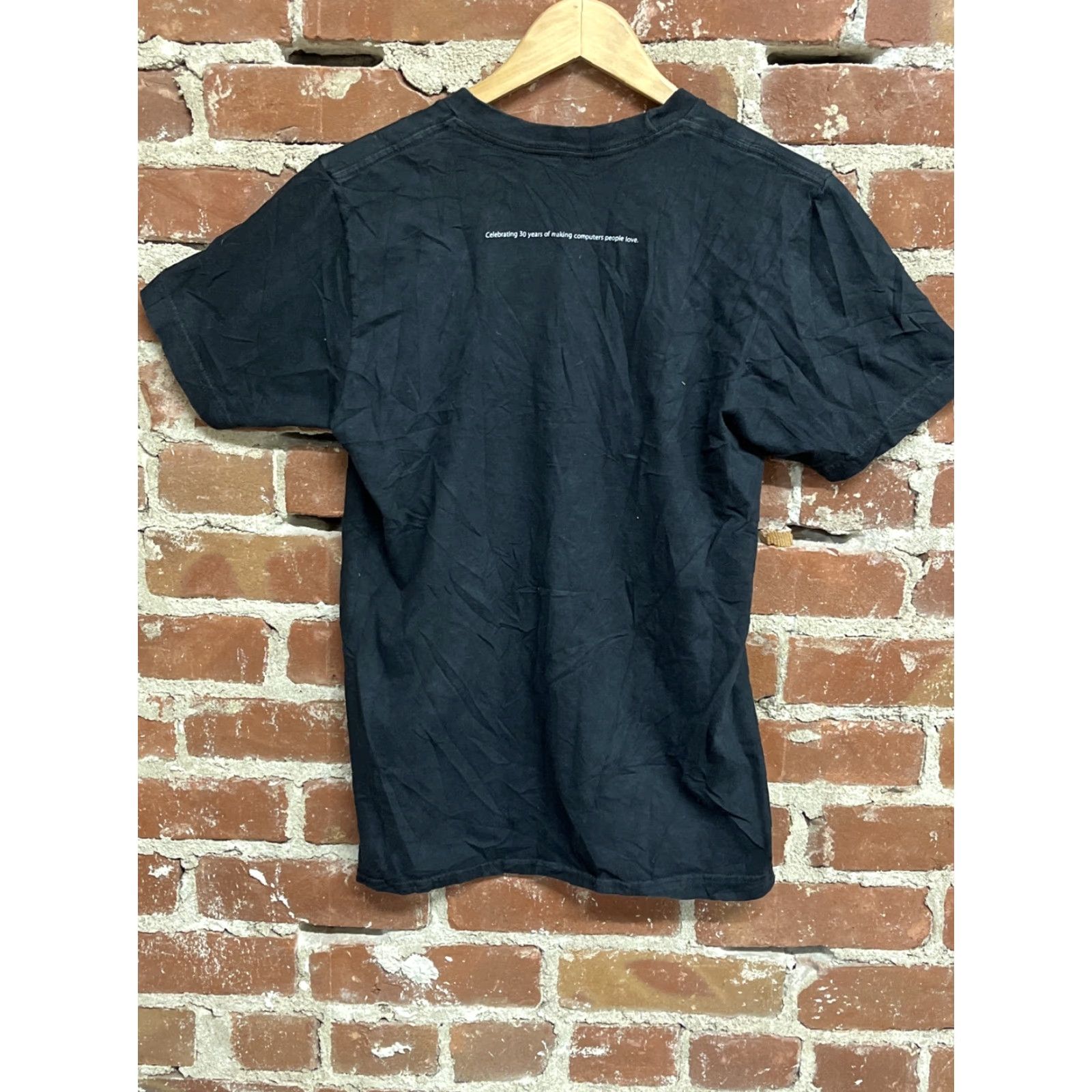 Apple Apple Tshirt Mens Small 2014 30th Anniversary Happy Birthday Mac Crew Neck Cotton Black Short Sleeve 2010s RARE Size US S / EU 44-46 / 1 - 2 Thumbnail