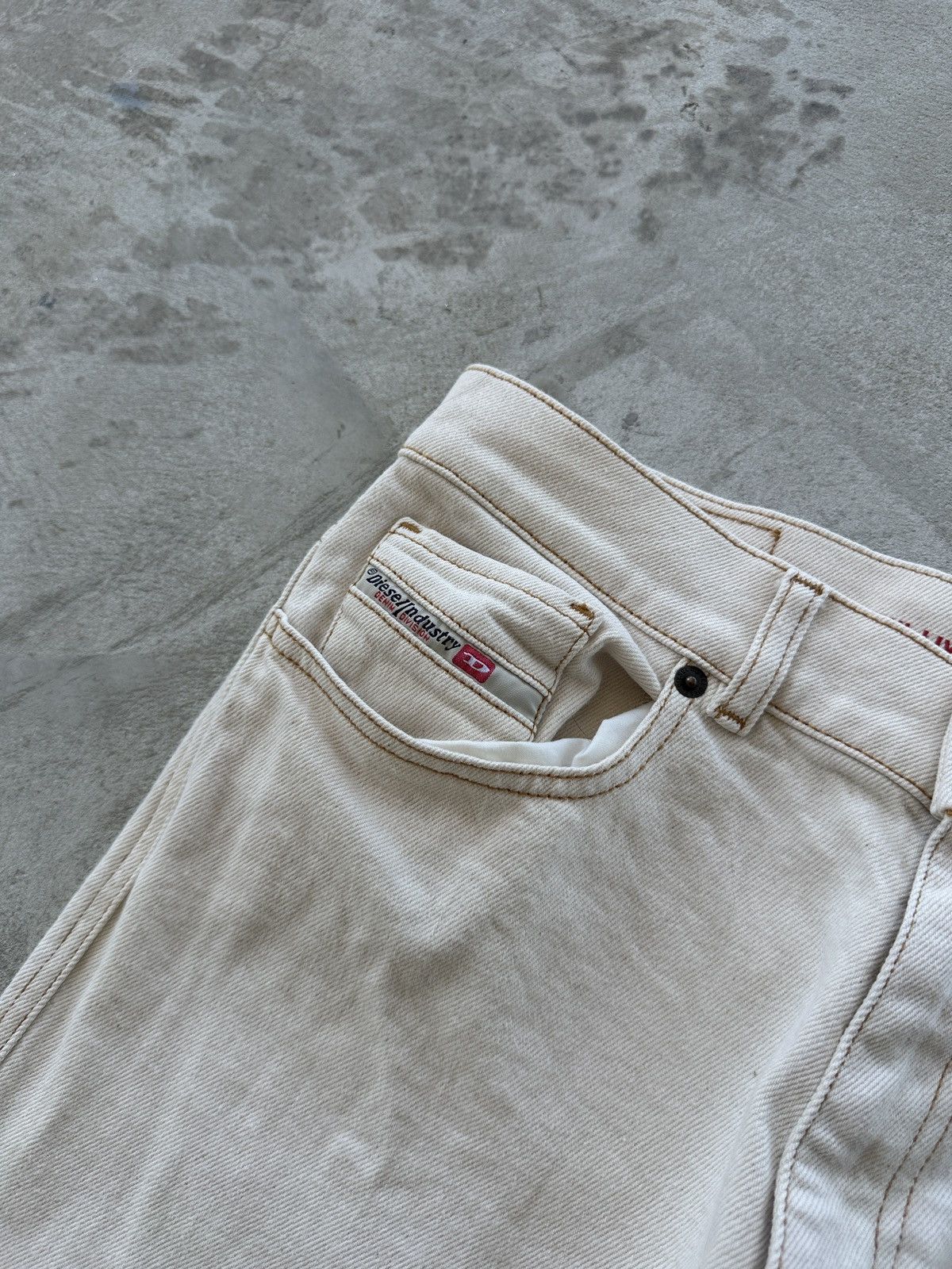 Diesel Diesel Denim Jeans Beige Embroidered Logo Women’s Size W27 Size 27" / US 4 / IT 40 - 4 Thumbnail