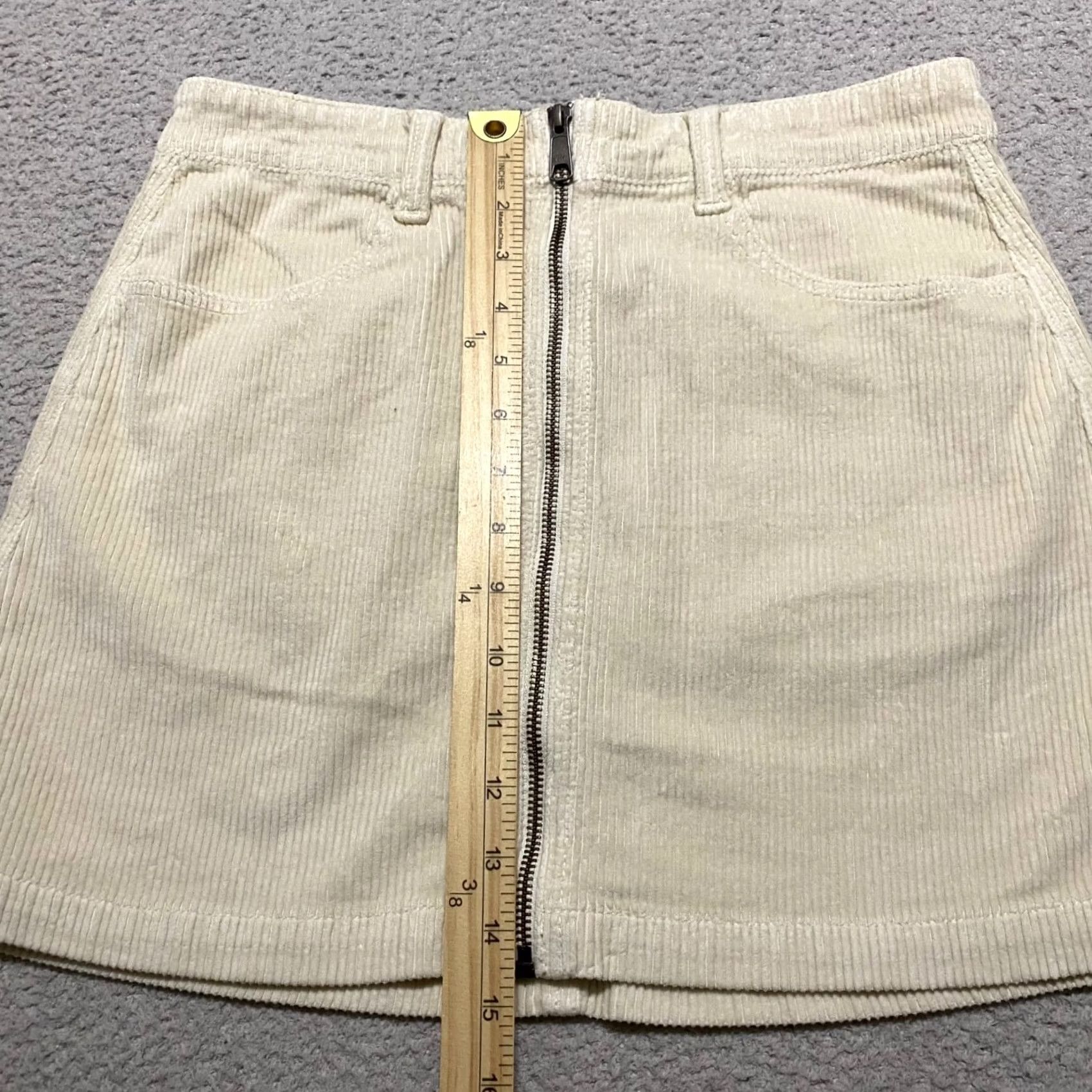 American Eagle Outfitters VINTAGE American Eagle Outfitters Skirt Womens 6 Beige Corduroy High A-Line Casual Short 90s Womens Size 28" / US 6 / IT 42 - 5 Thumbnail