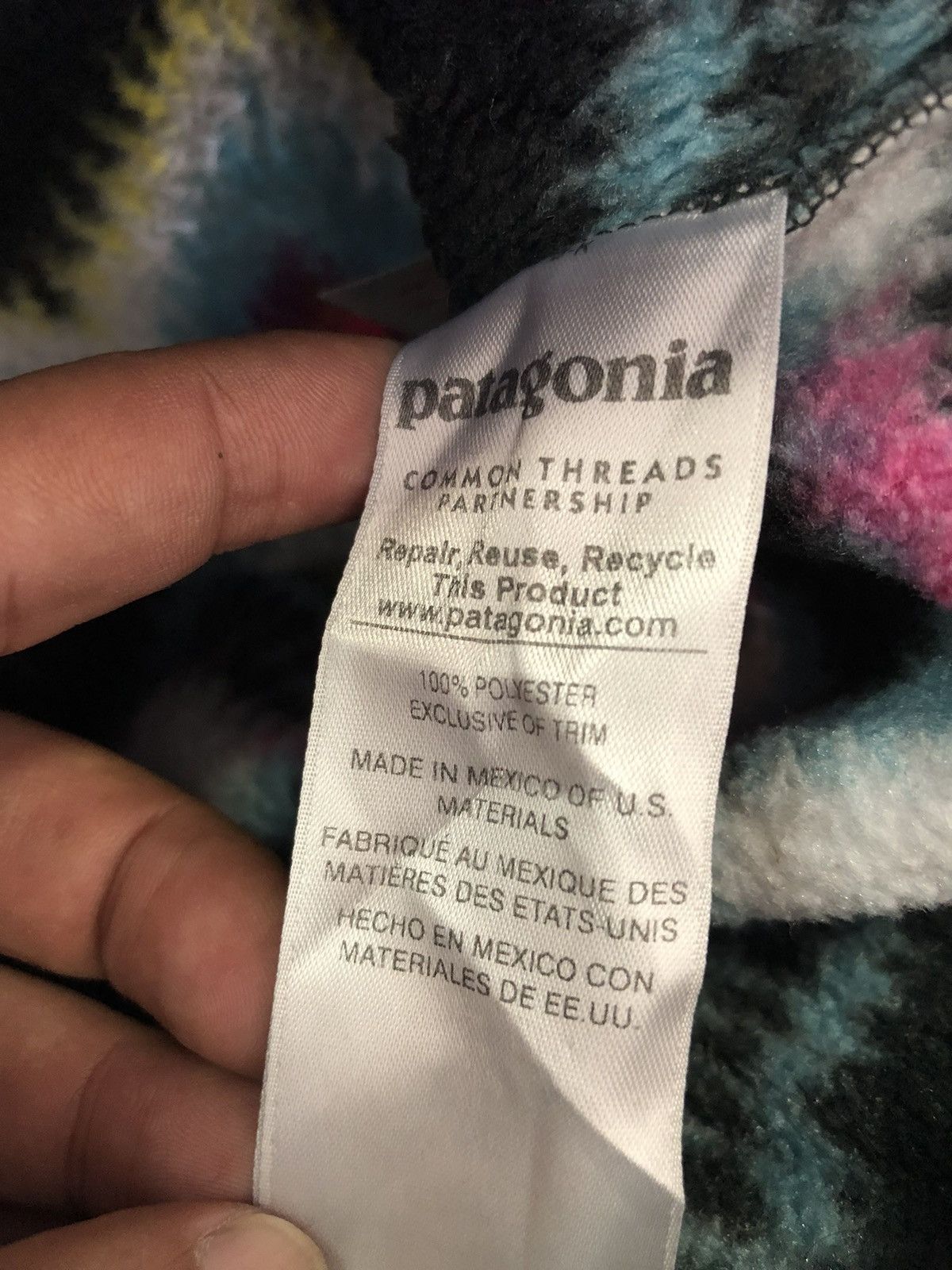 Patagonia × Vintage Patagonia Synchilla Navajo youth snap button Tshirt Size XS / US 0-2 / IT 36-38 - 7 Thumbnail