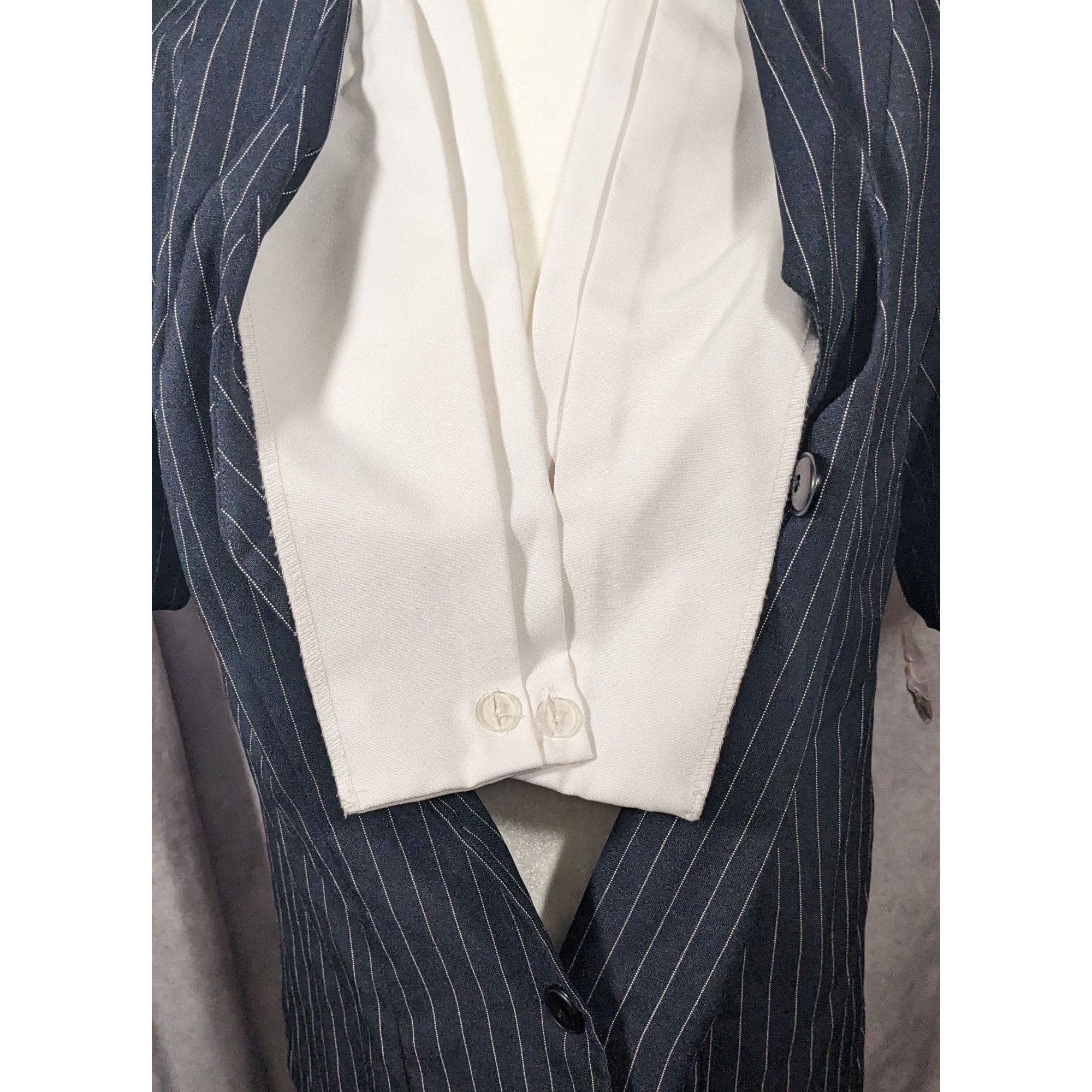 Other Vintage BFA Classics Pinstripe Blazer With Faux Undershirt C Size L / US 10 / IT 46 - 8 Thumbnail