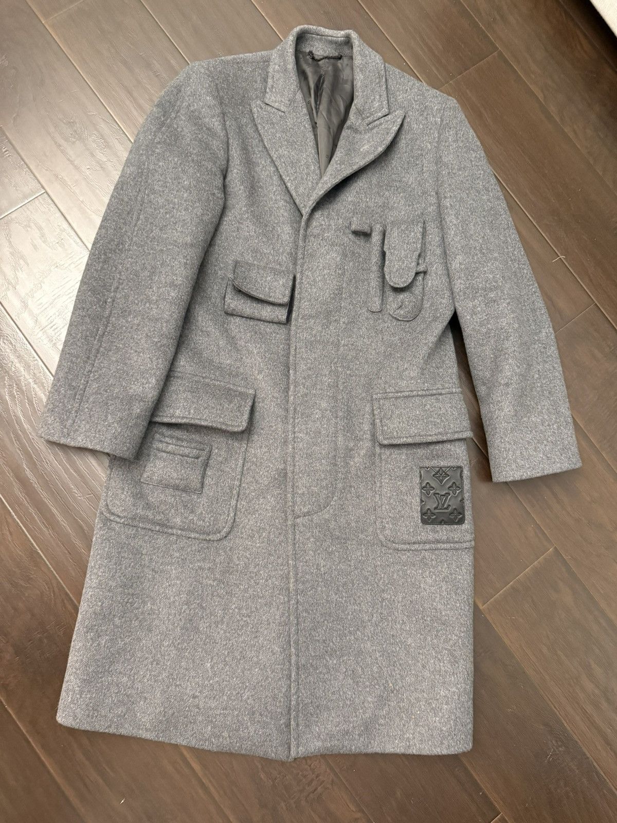 Louis Vuitton Louis Vuitton Cashmere Coat with Pockets Size US M / EU 48-50 / 2 - 2 Thumbnail