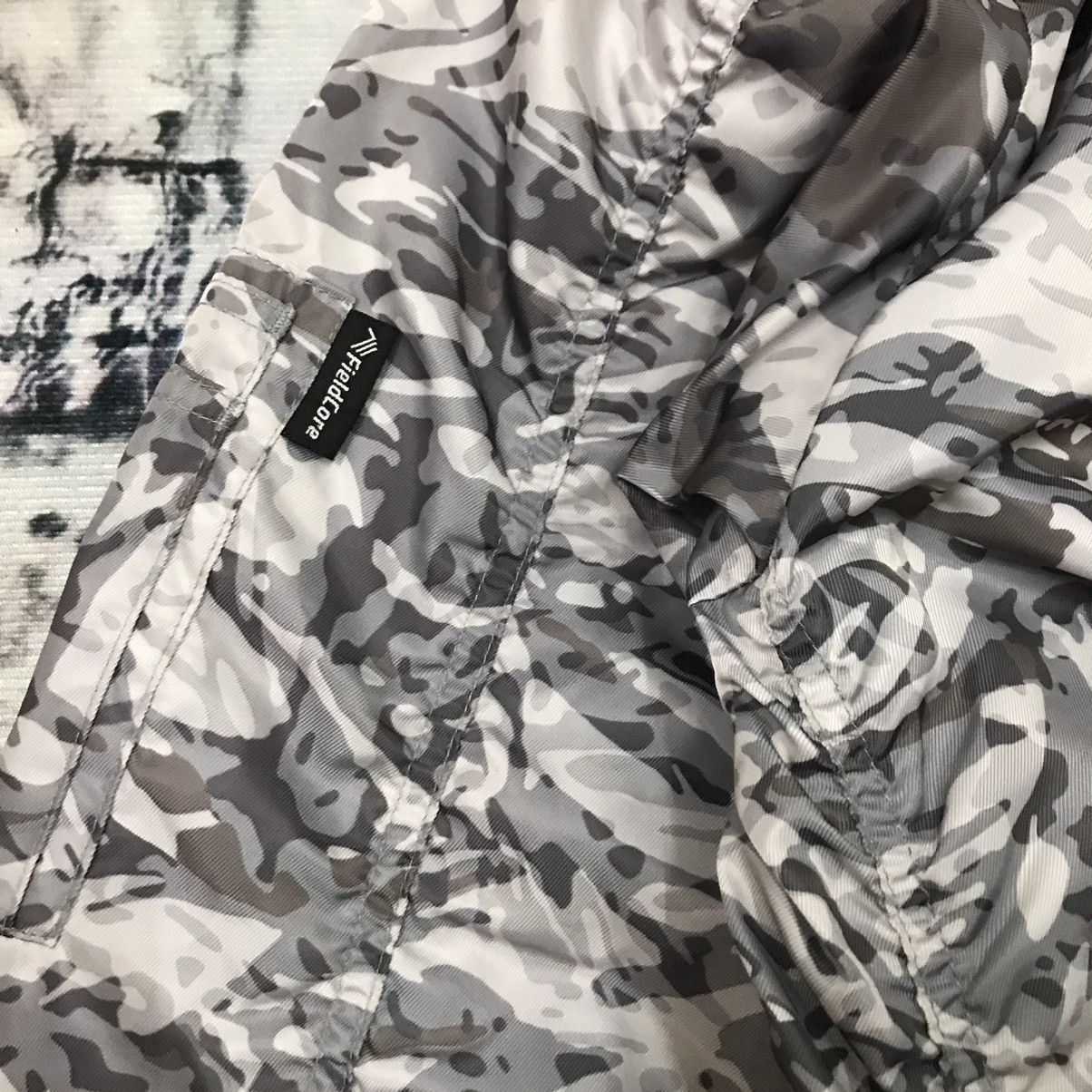 Japanese Brand Fieldcore Warm & Toughness Navy Camo Style Bomber Jacket Size US L / EU 52-54 / 3 - 11 Thumbnail