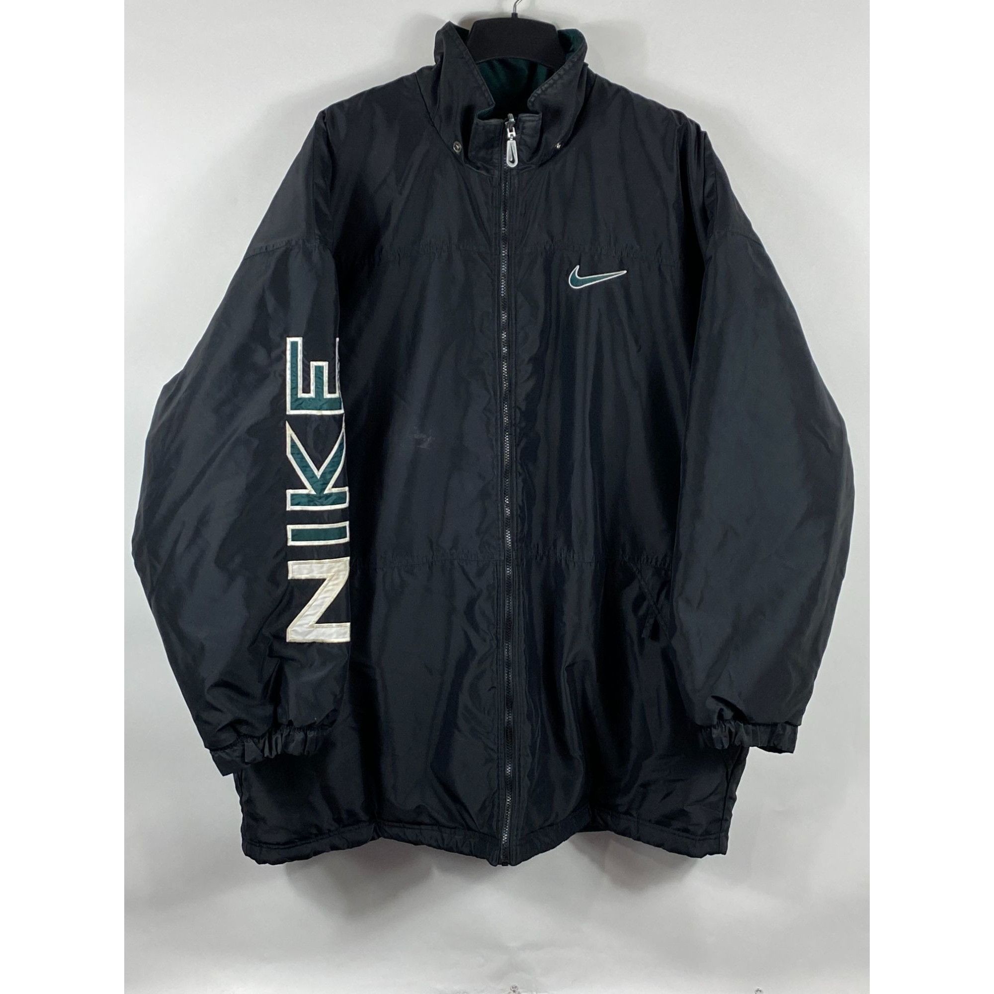 image of Vintage Nike Reversible Polyester Fill Puffer Jacket Black/g, Men's (Size 2XL)