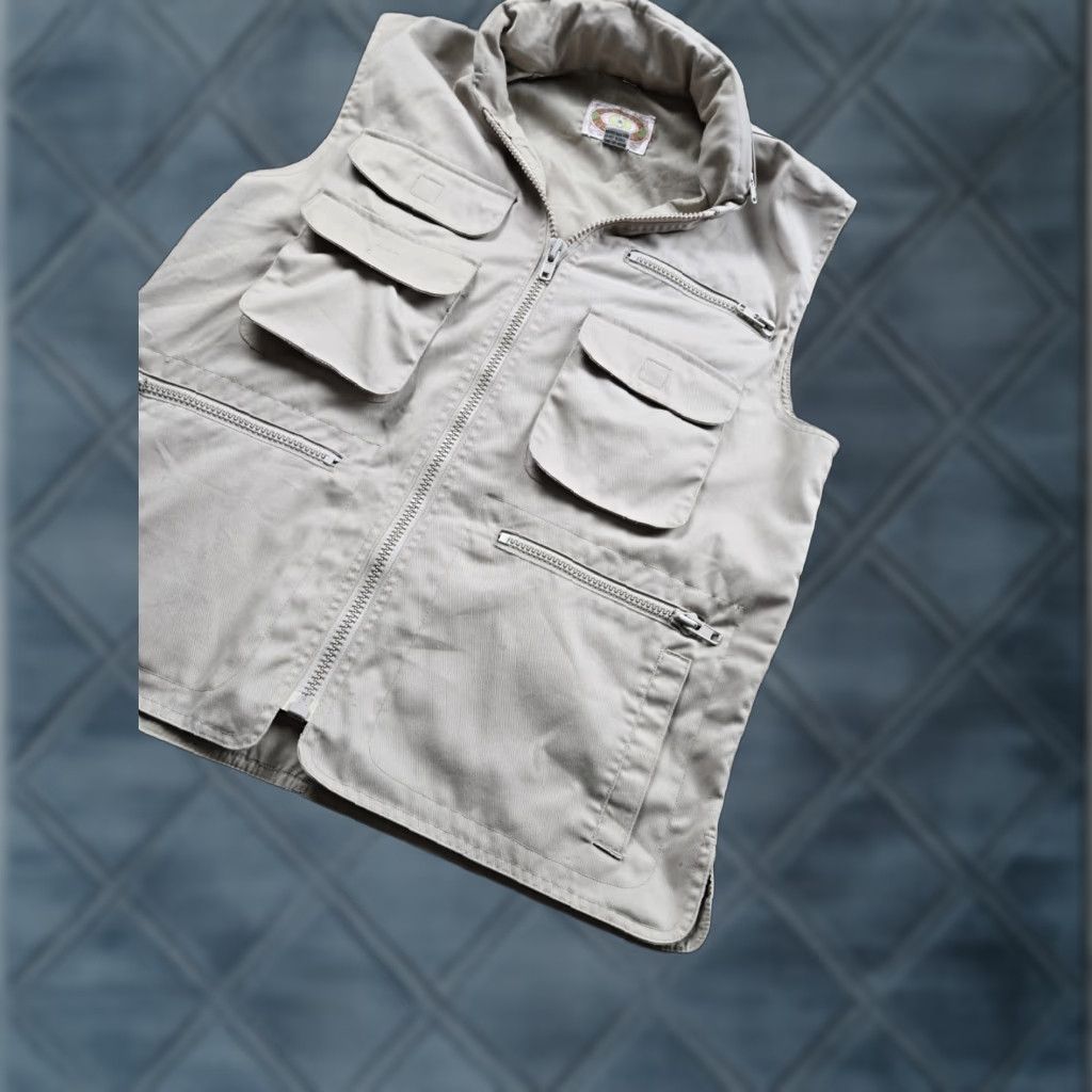 Banana Republic VINTAGE Banana Republic Safari Vest Mens M Multi Pocket Photographer 90s Shirt/Vest? Size US M / EU 48-50 / 2 - 1 Thumbnail