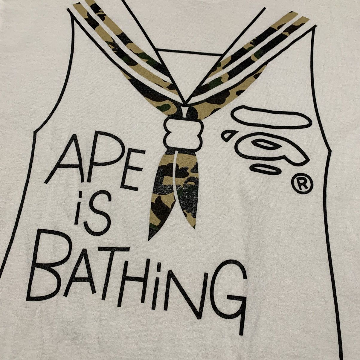 Bape Bape Large 1st Camo Tie Graphic White Tee A Bathing Ape 2009 Size US L / EU 52-54 / 3 - 3 Thumbnail