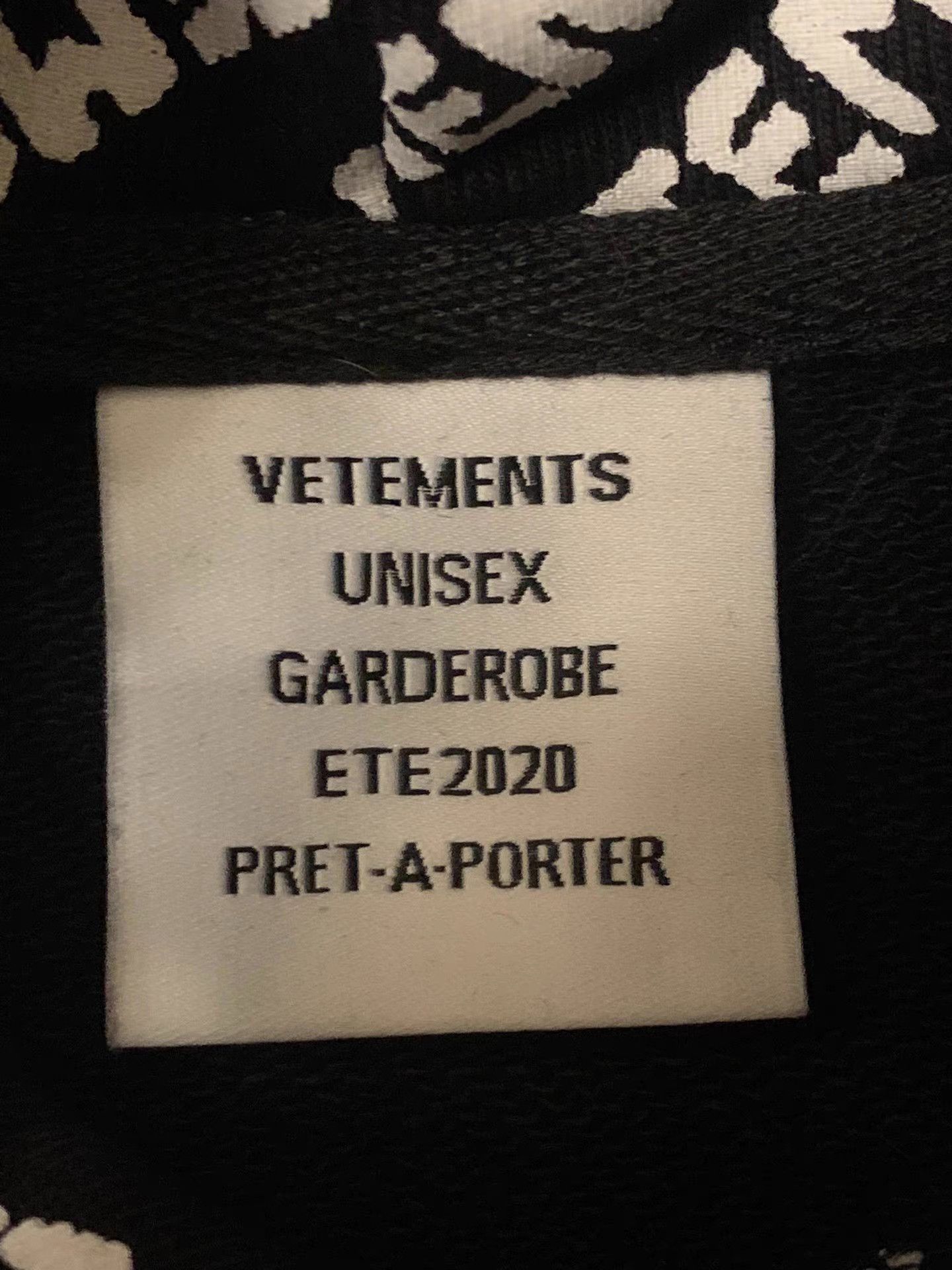 Vetements Vetements Logo Print Hoodie Size US S / EU 44-46 / 1 - 4 Thumbnail