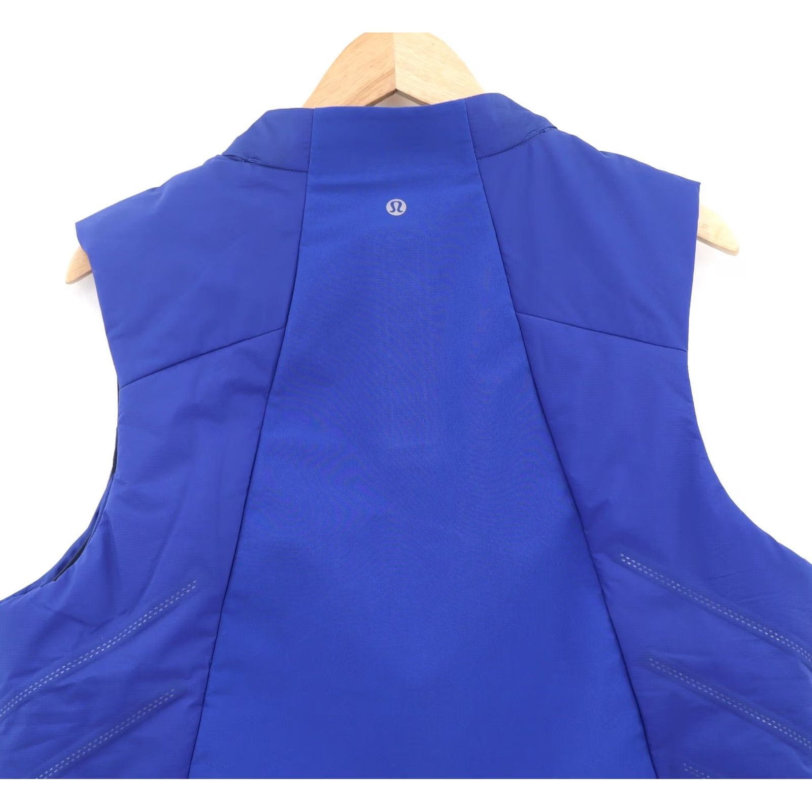 Lululemon Lululemon Men’s Surge Thermo Vest Primalosft Running Hero Blue L Short Zip Pockets Reflective Lightweight Thermal Windbreaker Vest Mens Size US L / EU 52-54 / 3 - 4 Thumbnail