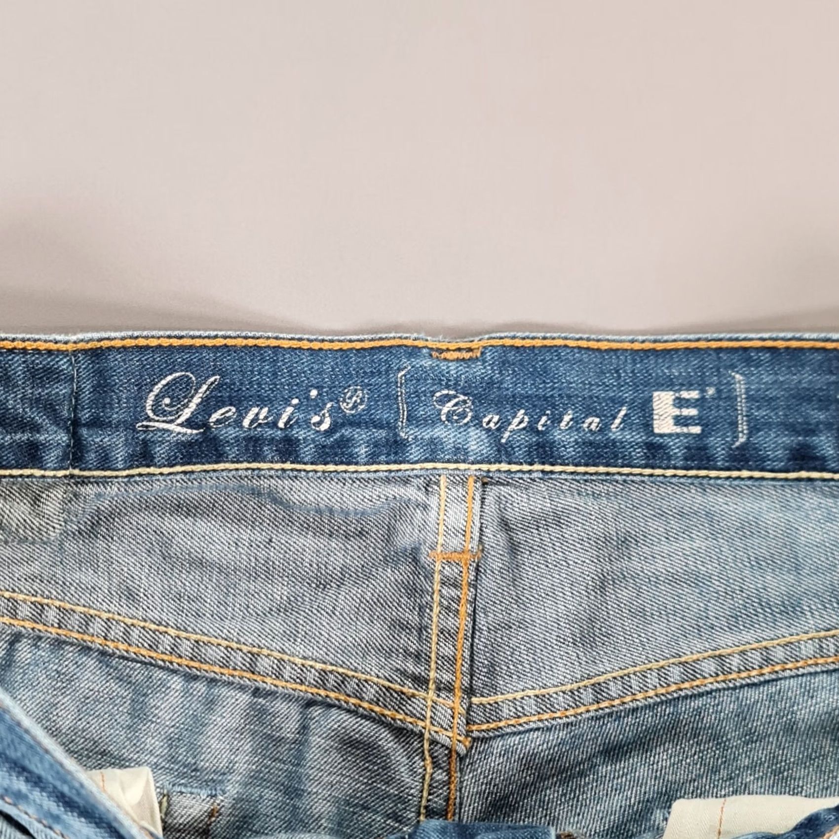 Levi's Levi's Womens Jeans Blue W33 L35 Regular Straight Distressed 5-Pocket USA Made In USA Zip Fly 100% Cotton Hands Made No Size 24" / US 00 / IT 34 - 4 Thumbnail