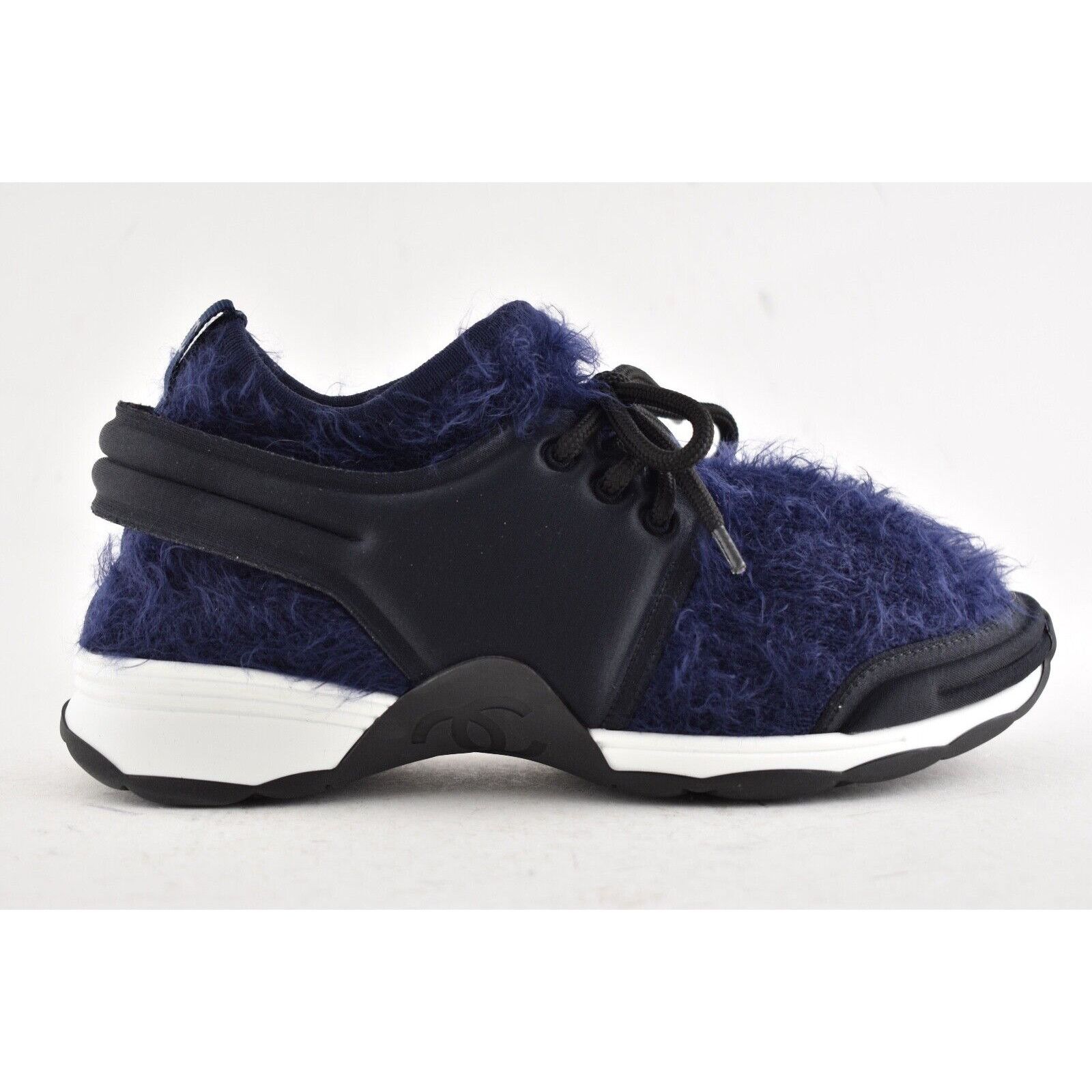 Chanel 18A Stretch Fabric Knit CC Satin Flat Trainer Sneaker 37 Size US 7 / IT 37 - 3 Thumbnail