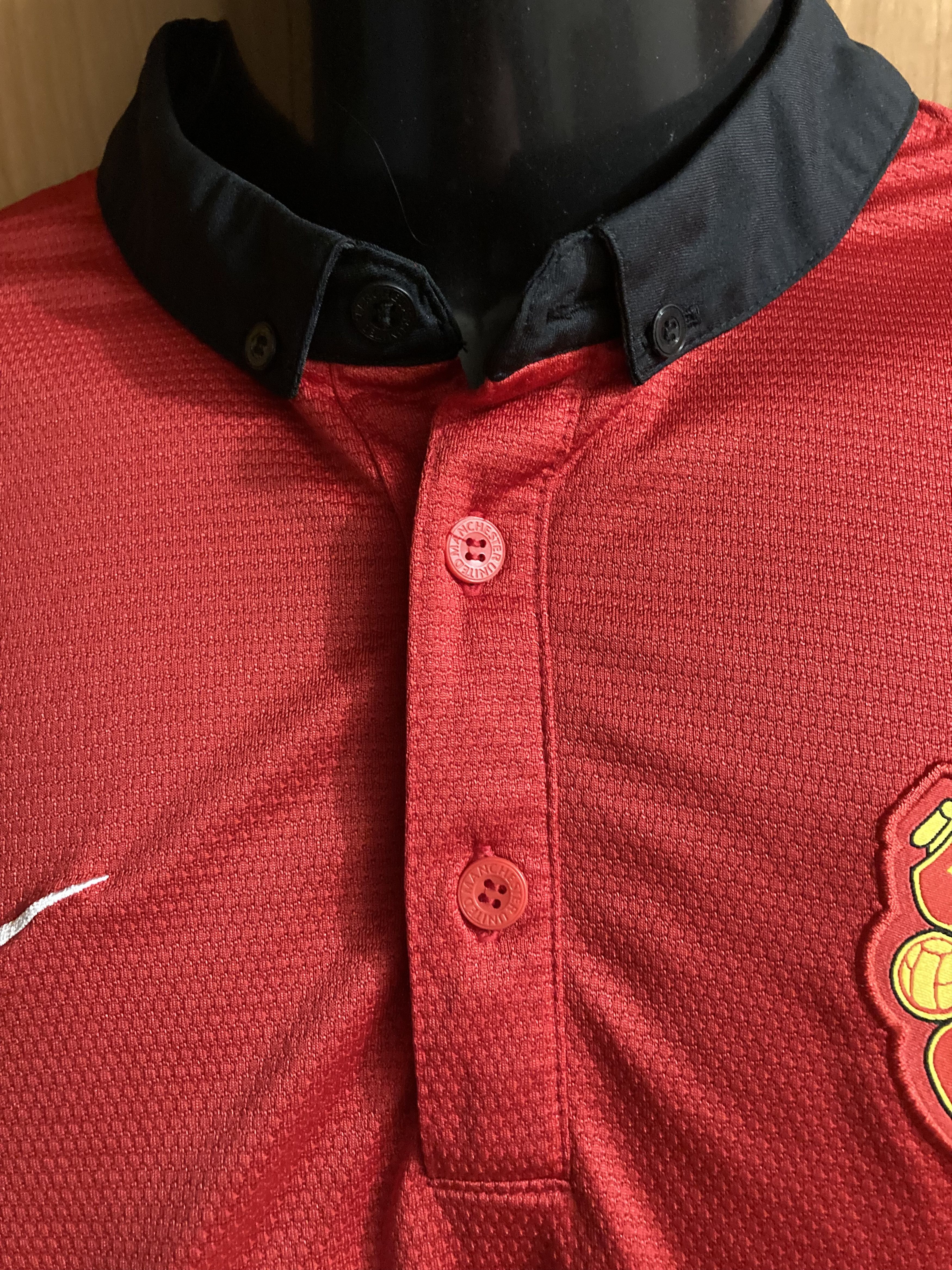 Other Nike Manchester United 2013-14 Home Soccer Football Jersey Size US M / EU 48-50 / 2 - 4 Thumbnail