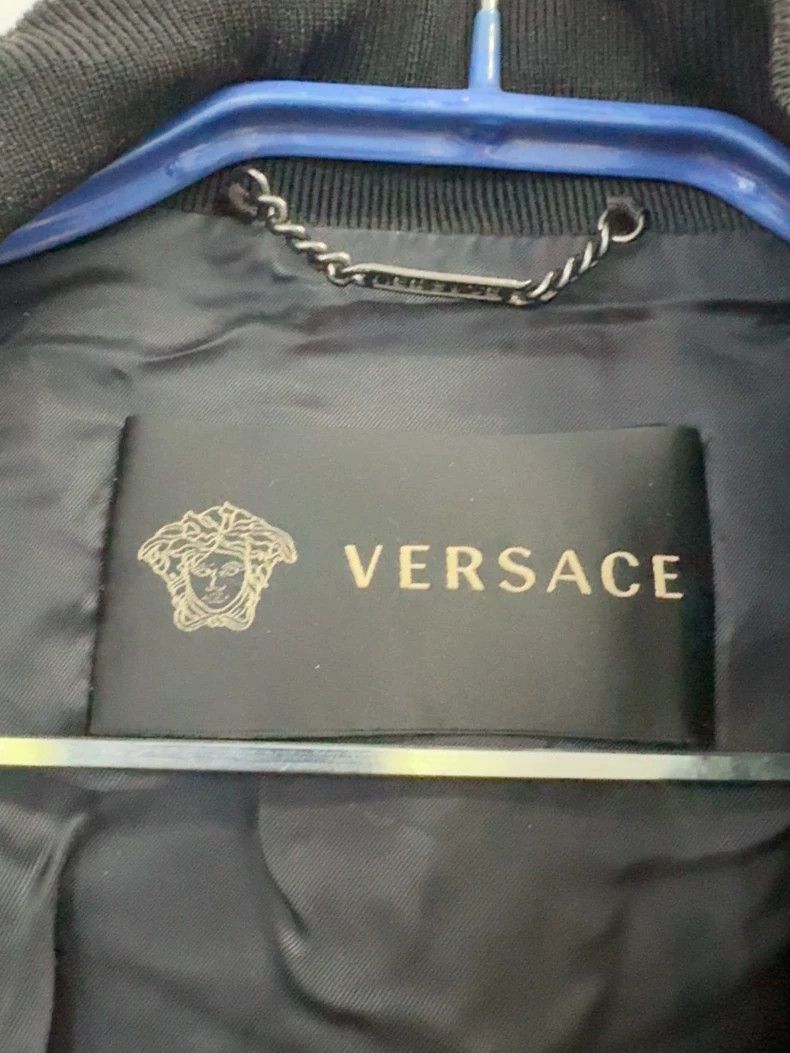 Versace Versace Medusa embroidered leather jacket jacket Size US S / EU 44-46 / 1 - 2 Thumbnail