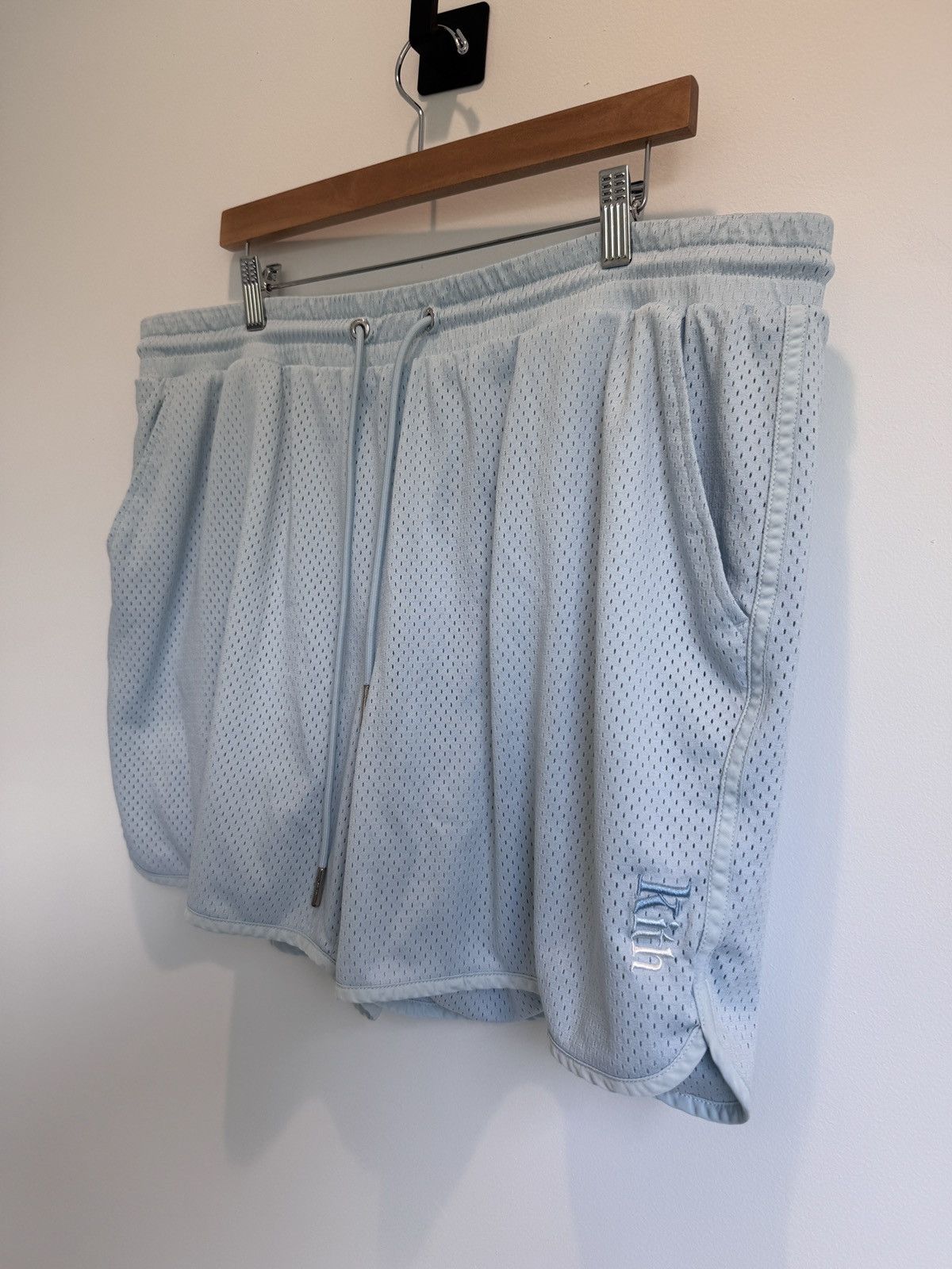 Kith Kith Mens Jordan Mesh Shorts Light Blue Size XL Size US 36 / EU 52 - 4 Thumbnail