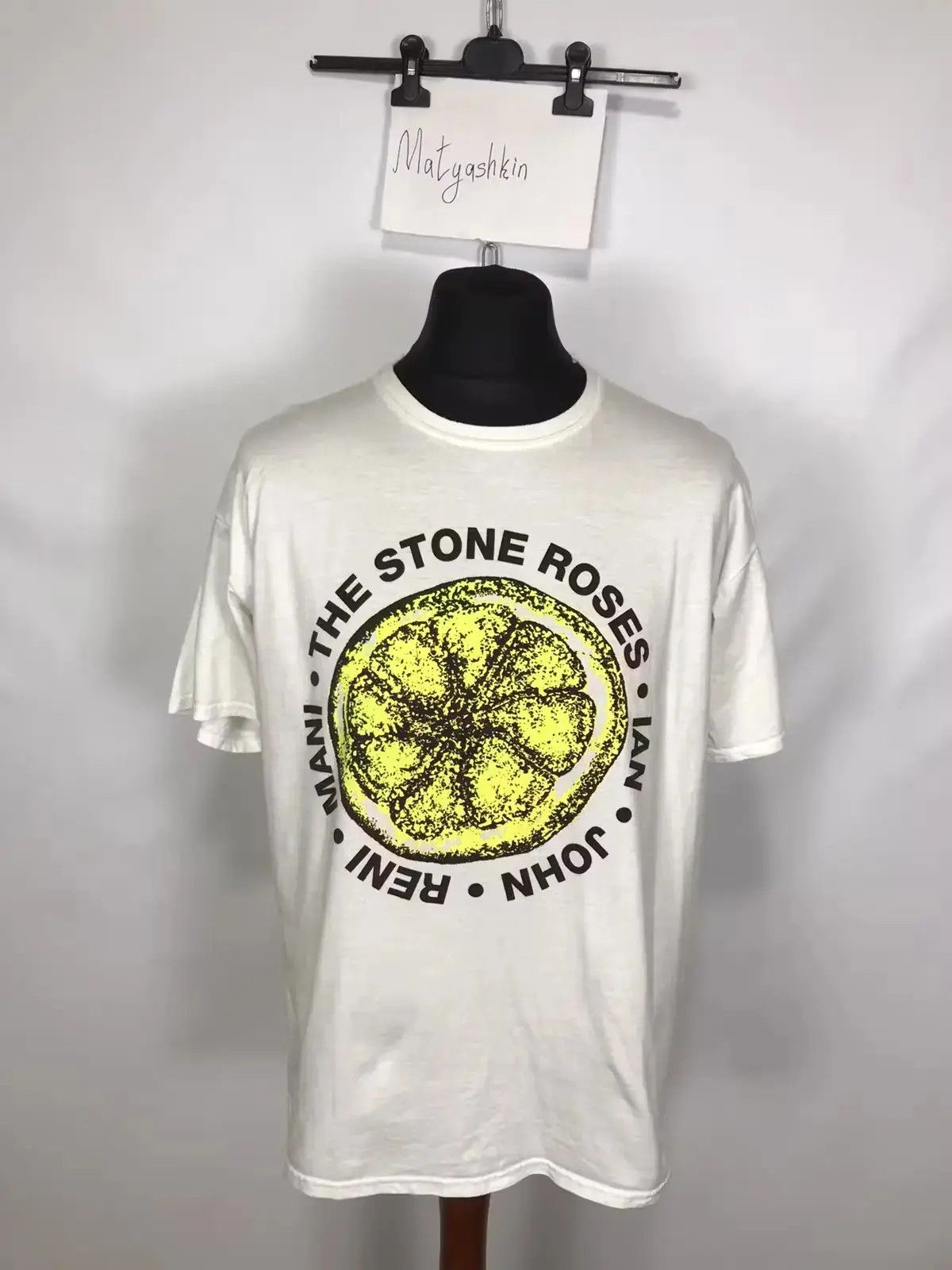 Band Tees The Stones Roses t-shirt size XL Size US XL / EU 56 / 4 - 1 Thumbnail