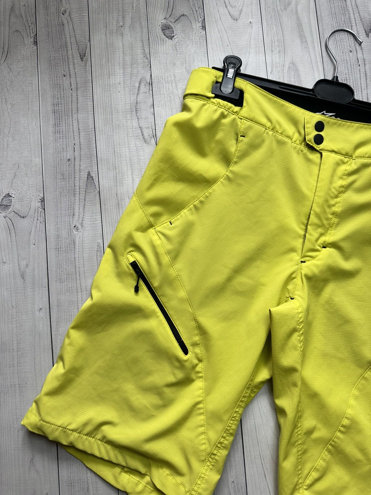 Alpinestars Alpinestar Moto shorts size 34 L logo cycling Size US 34 / EU 50 - 2 Thumbnail