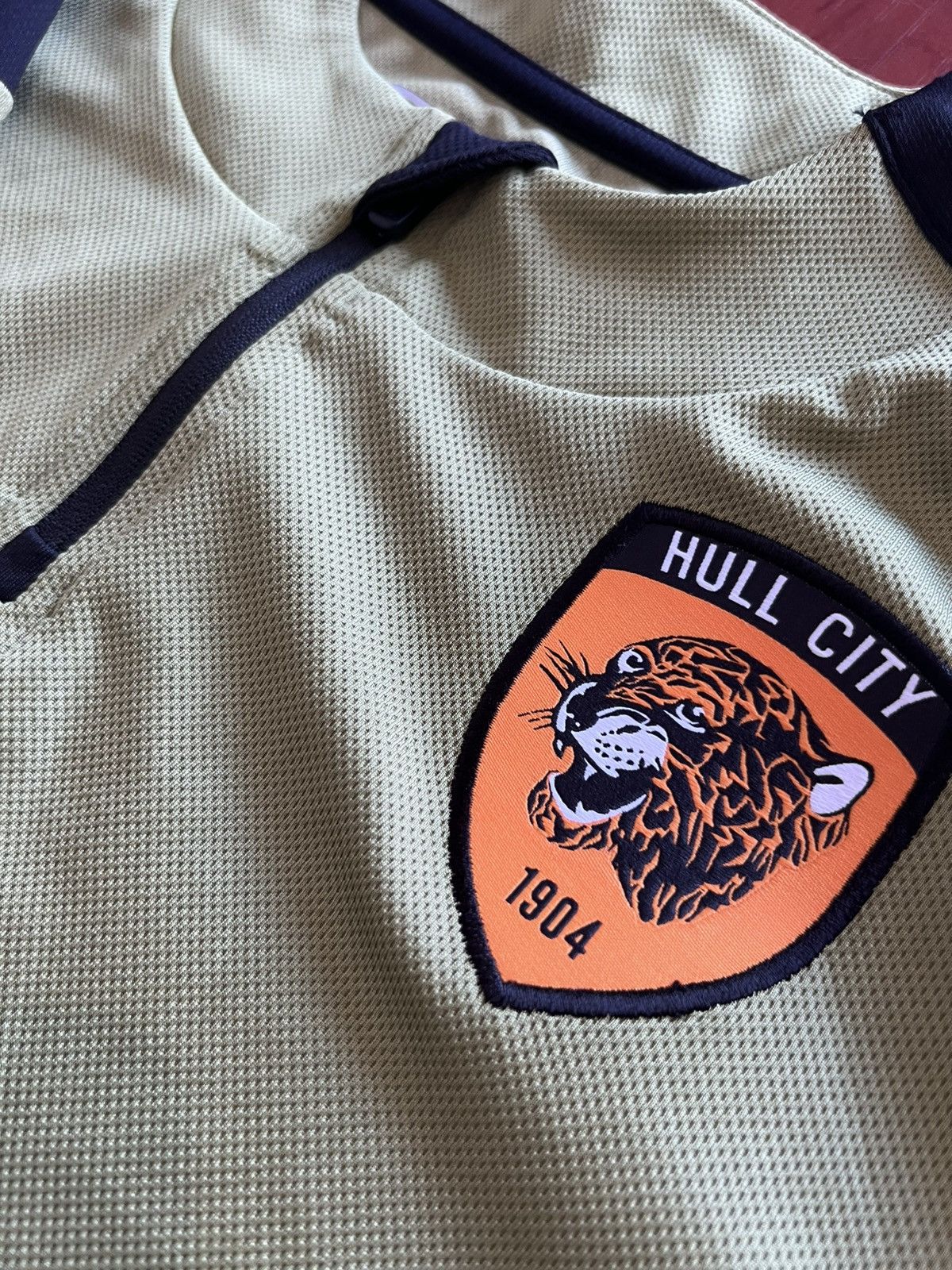 Kappa 2024/25 Hull City Kappa Training Soccer Jersey Men’s Size XL Size US XL / EU 56 / 4 - 2 Thumbnail