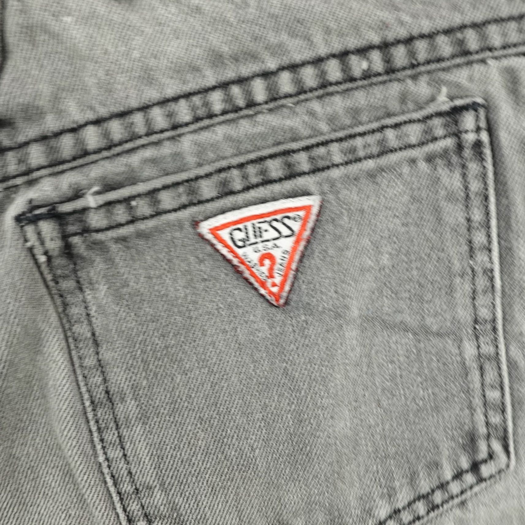 Guess VINTAGE Guess Women's Denim Shorts Size 27 Gray Cut-Off 90s Casual Outdoor Size 24" / US 00 / IT 34 - 4 Thumbnail