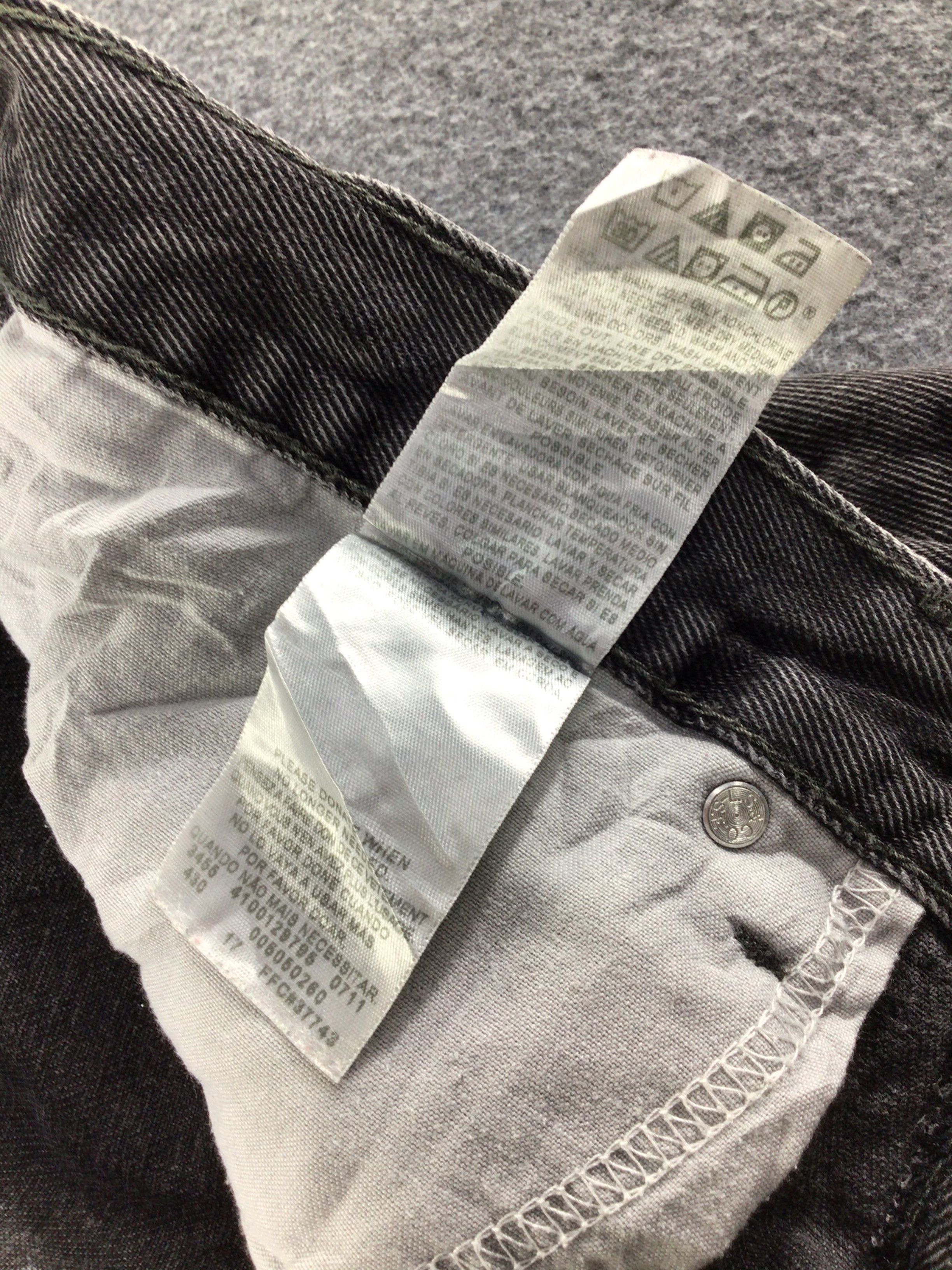 Levi's Vintage Levis 505 Jeans-J576 Size US 35 - 11 Thumbnail