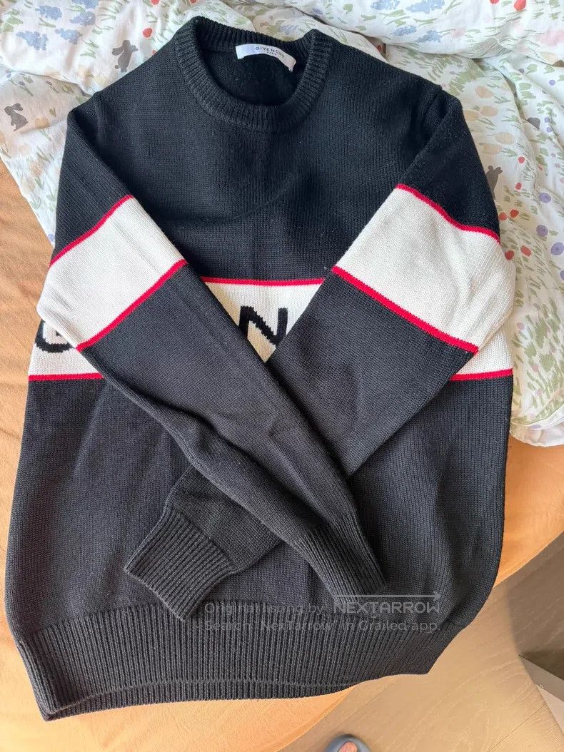 Givenchy Givenchy Men's Sweater Size US M / EU 48-50 / 2 - 1 Thumbnail