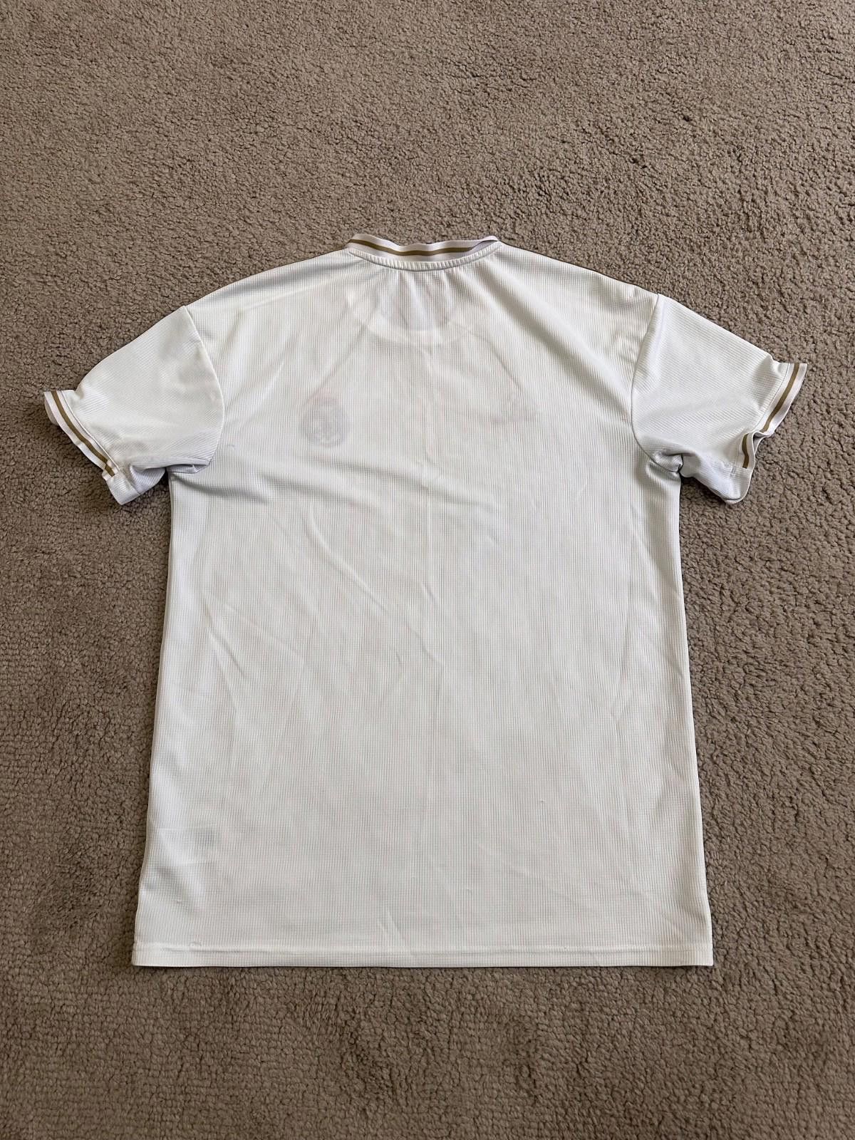 Adidas REAL MADRID 2019 2020 HOME SHIRT JERSEY ADIDAS DW4433 sz L Size US L / EU 52-54 / 3 - 9 Thumbnail