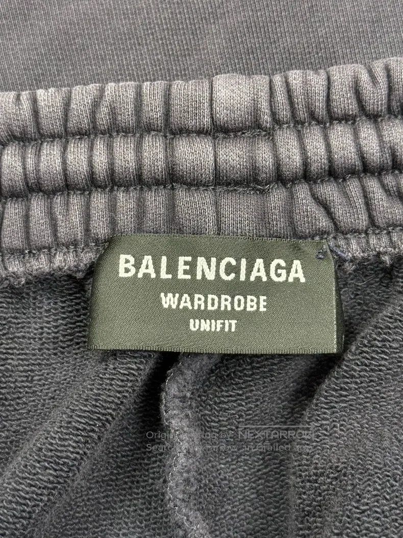 Balenciaga Balenciaga size S Water-washed purple embroidered logo sho Size US 27 - 6 Thumbnail